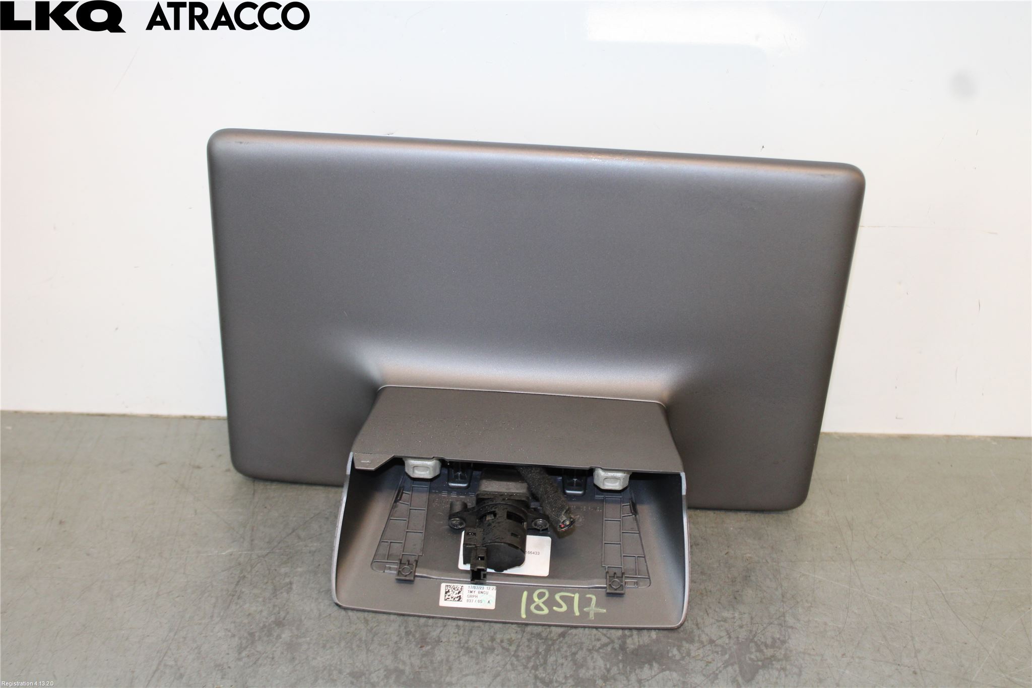 Tesla MODEL Y 21- Multifunktionsdisplay