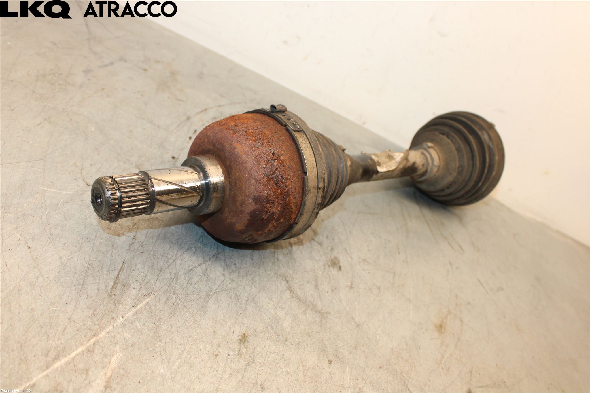 Volvo V70 05-08 Drivaksel Foran Kompl Venstre