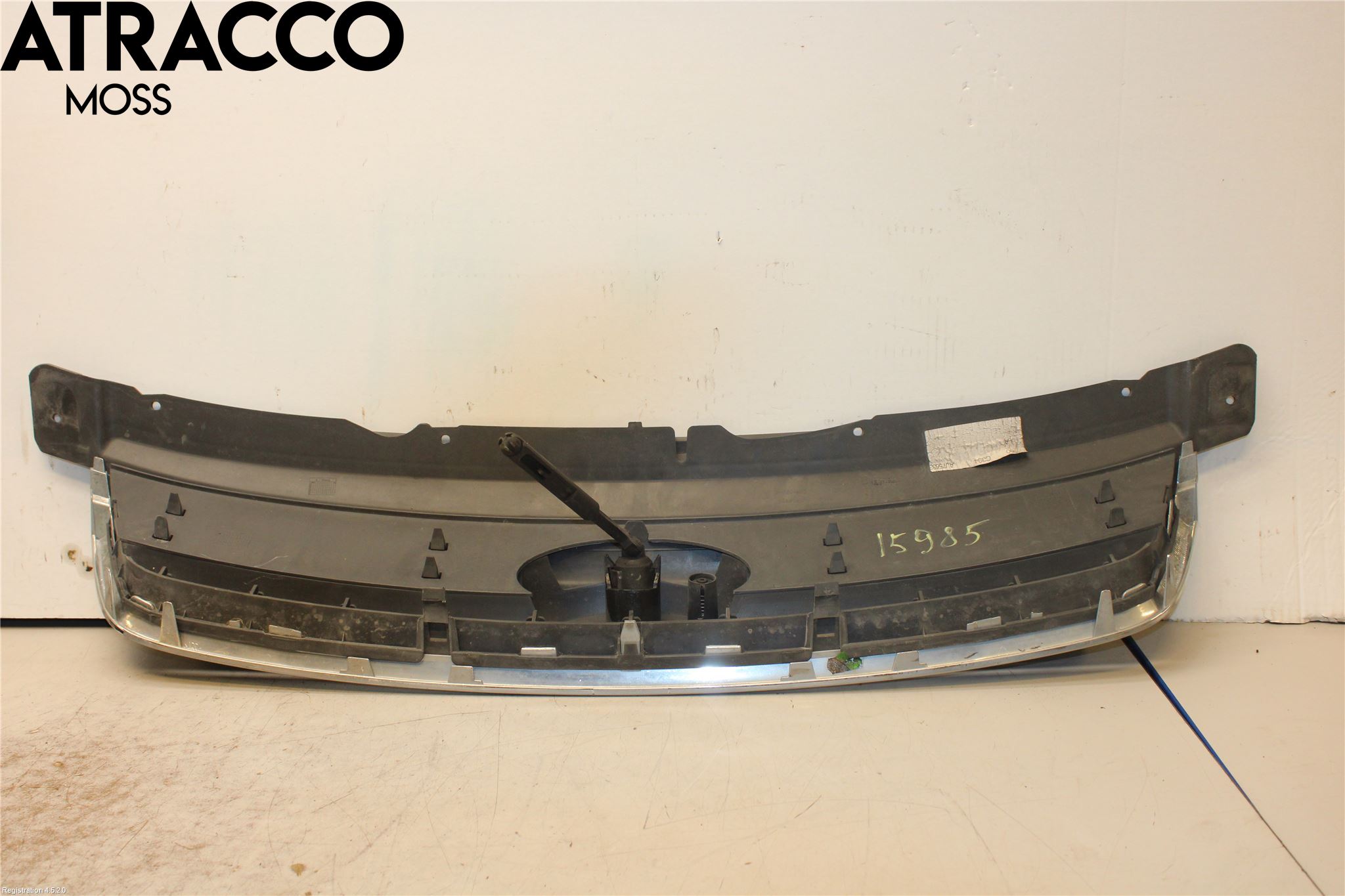 Ford KUGA 08-12 Grill Komplett