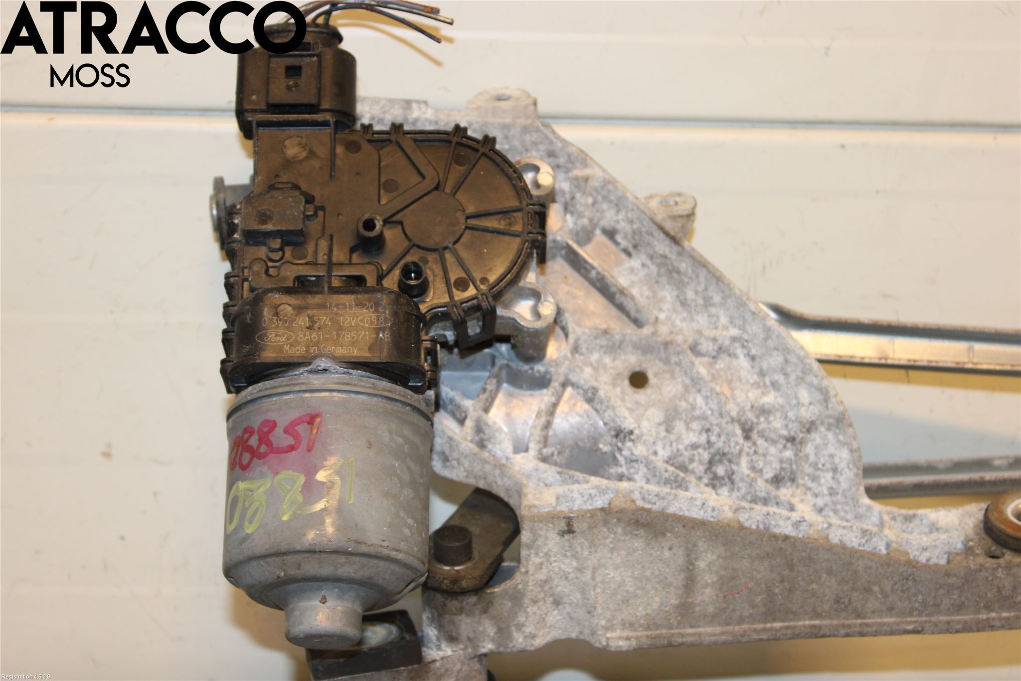 Ford FIESTA 13-17 Viskermotor Frontrute