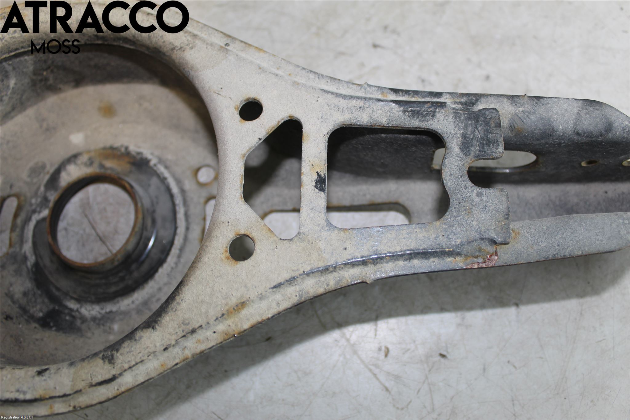 Toyota COROLLA 19- Bærearm Bak Venstre