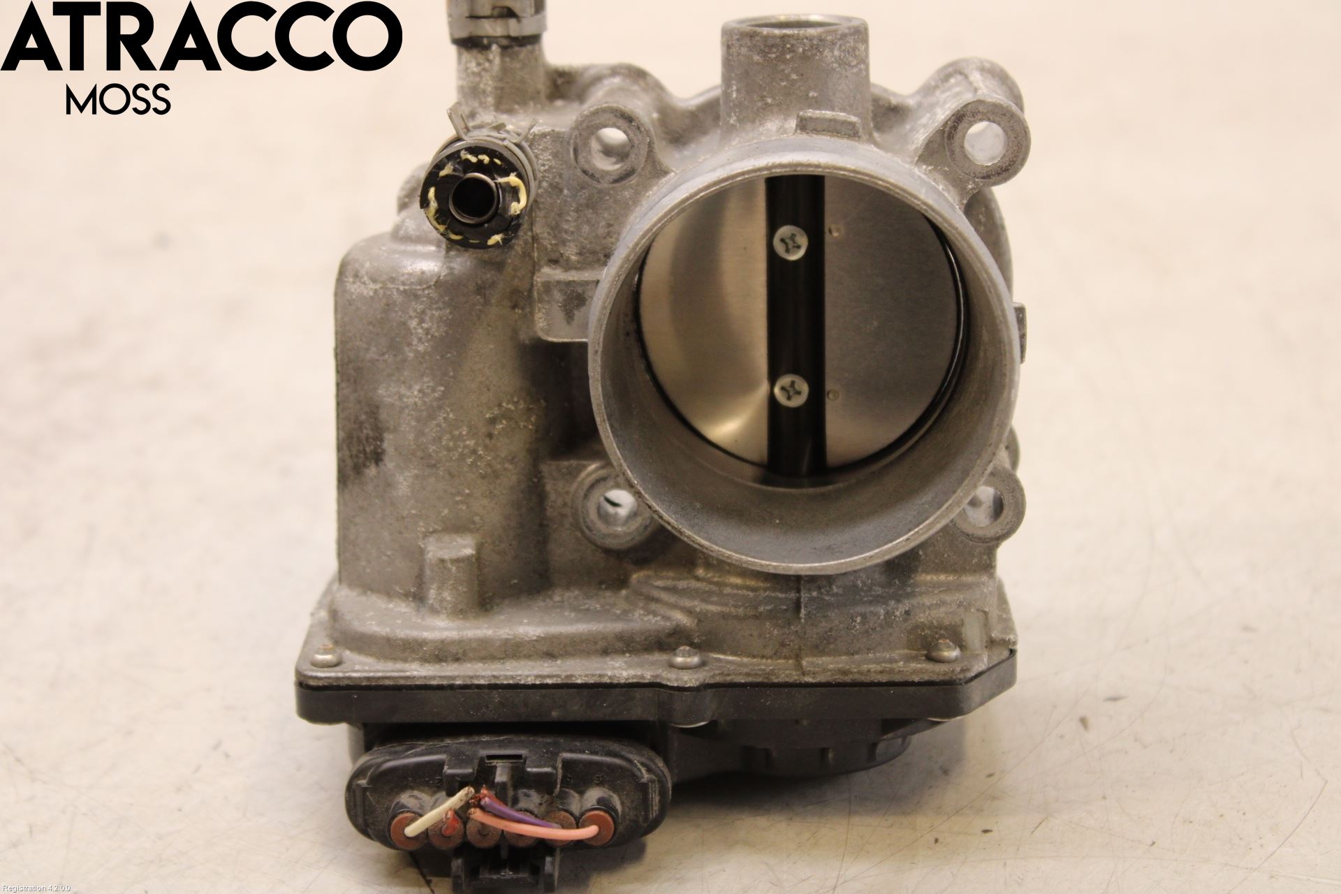 Toyota AVENSIS 16-18 Inns Spjeldhus