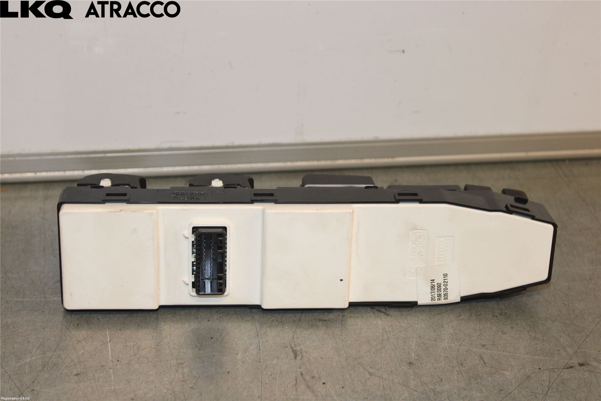 Hyundai IONIQ AE 17-22 Bryter Vindusheis