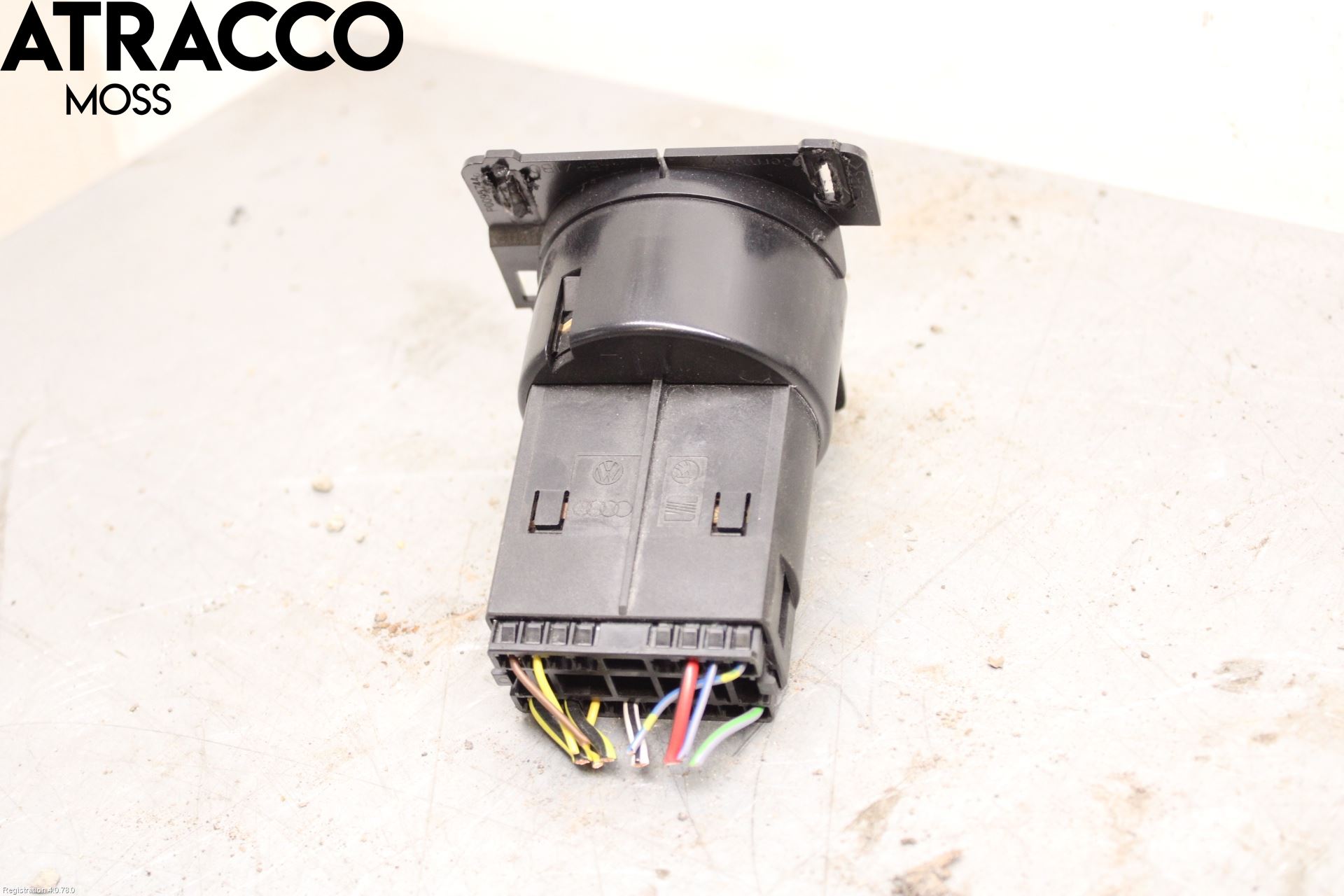 Volkswagen VW TRANSP/CARAVELLE (T5) 04-15 Bryter Hovedlys