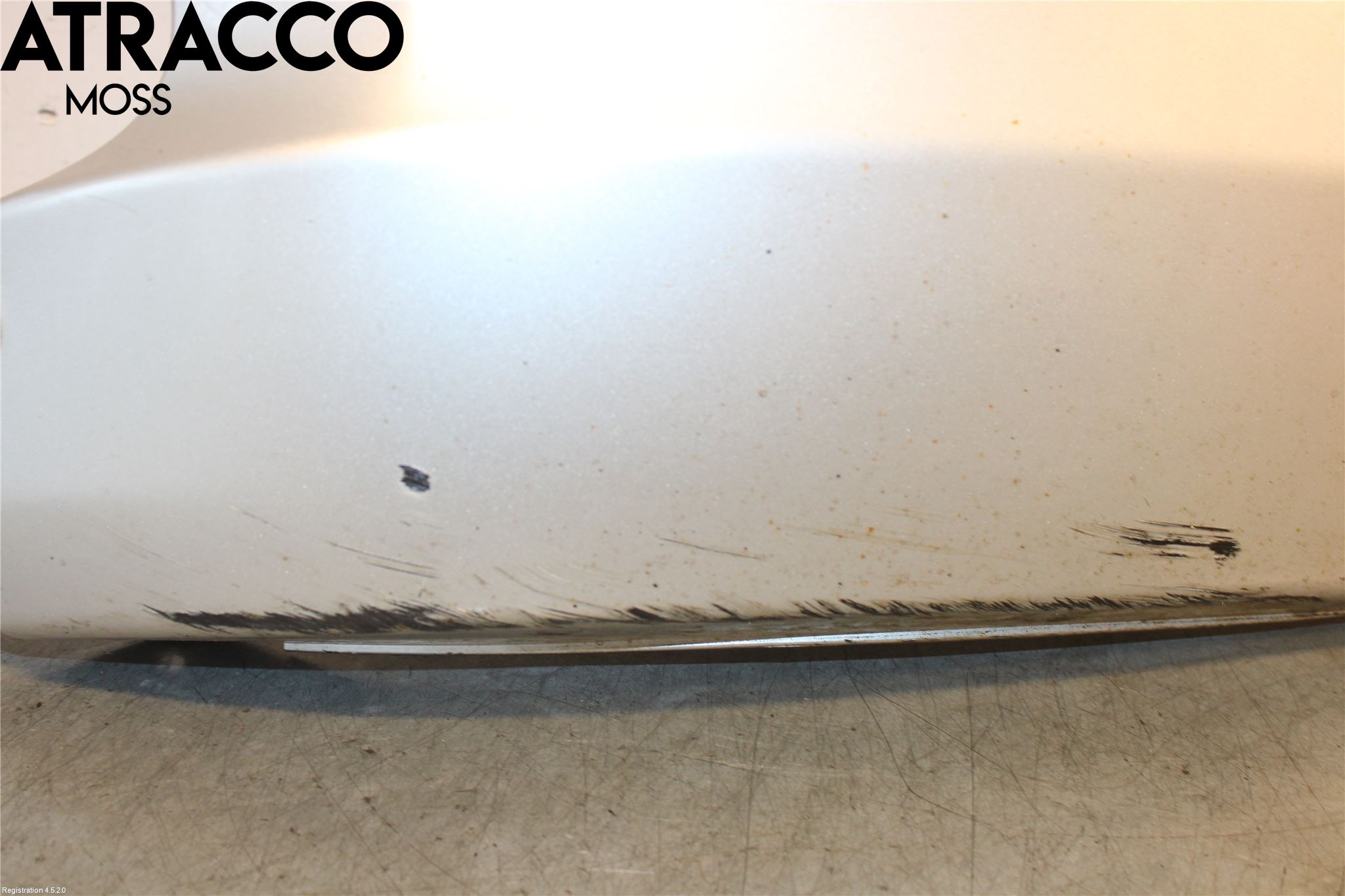 Ford TRANSIT SKÅP/BUSS 14-22 Støtfanger Bak Hjørne Høyre