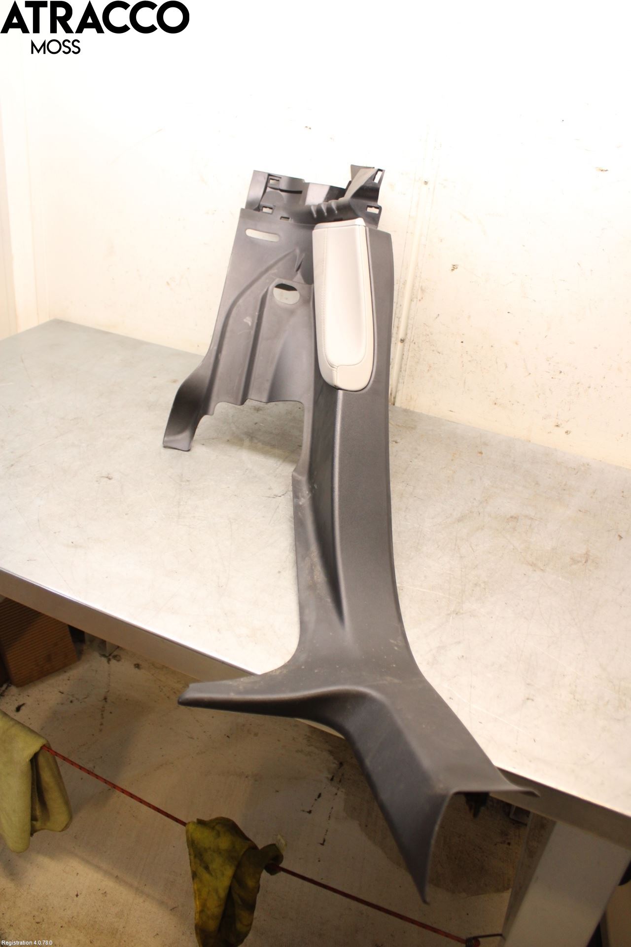 Tesla MODEL S 13- Innr Deksel A-B-C Stolpe