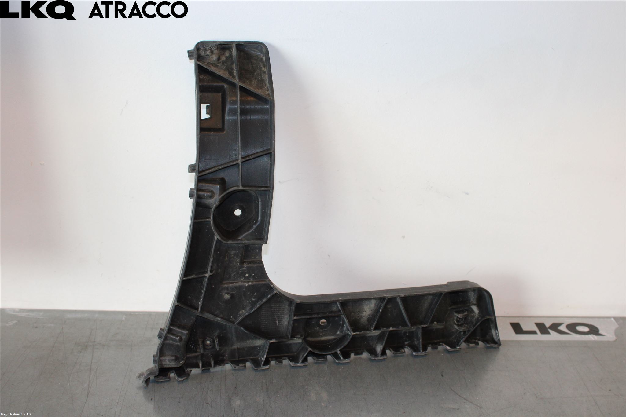 Audi A6 ALLROAD 12-18 Støtfangerfeste Bak Høyre