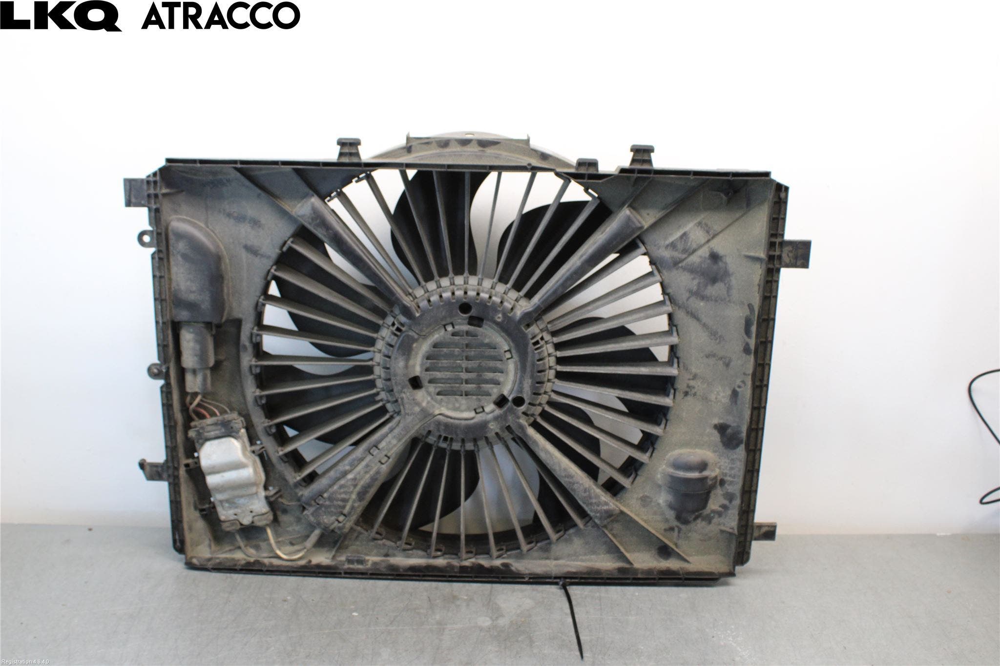 Mercedes-Benz MB E-KLASS (W212) 09-16 Kjølevifte Elektrisk