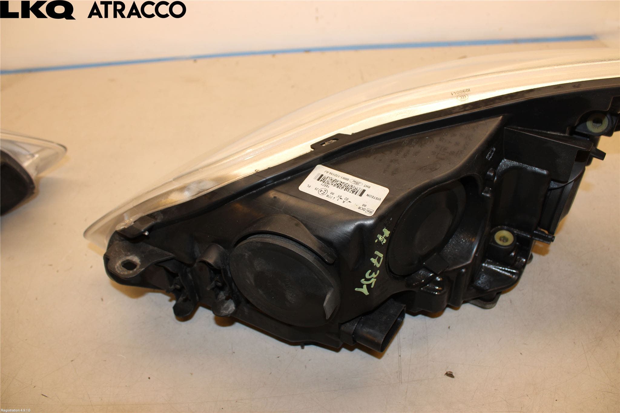 Ford FOCUS 11-14 Frontlykt Høyre