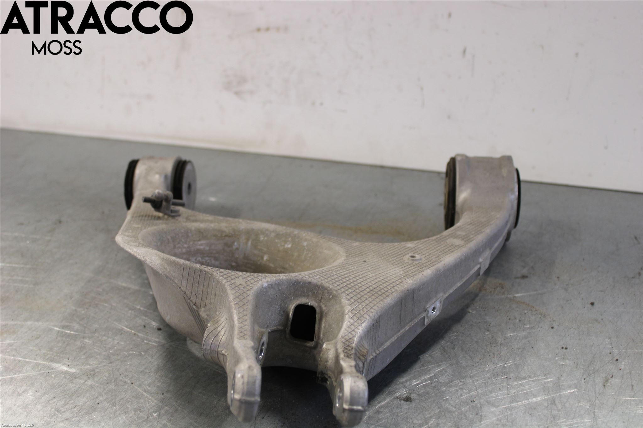 Porsche TAYCAN 20- Bærearm Bak Høyre