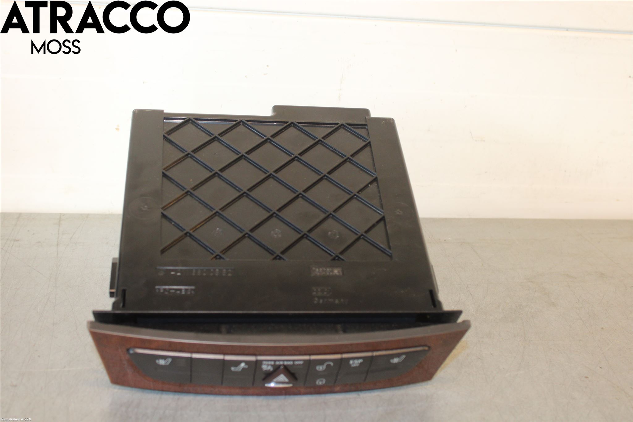 Mercedes-Benz MB E-KLASS (W211) 02-09 Stereo Radio