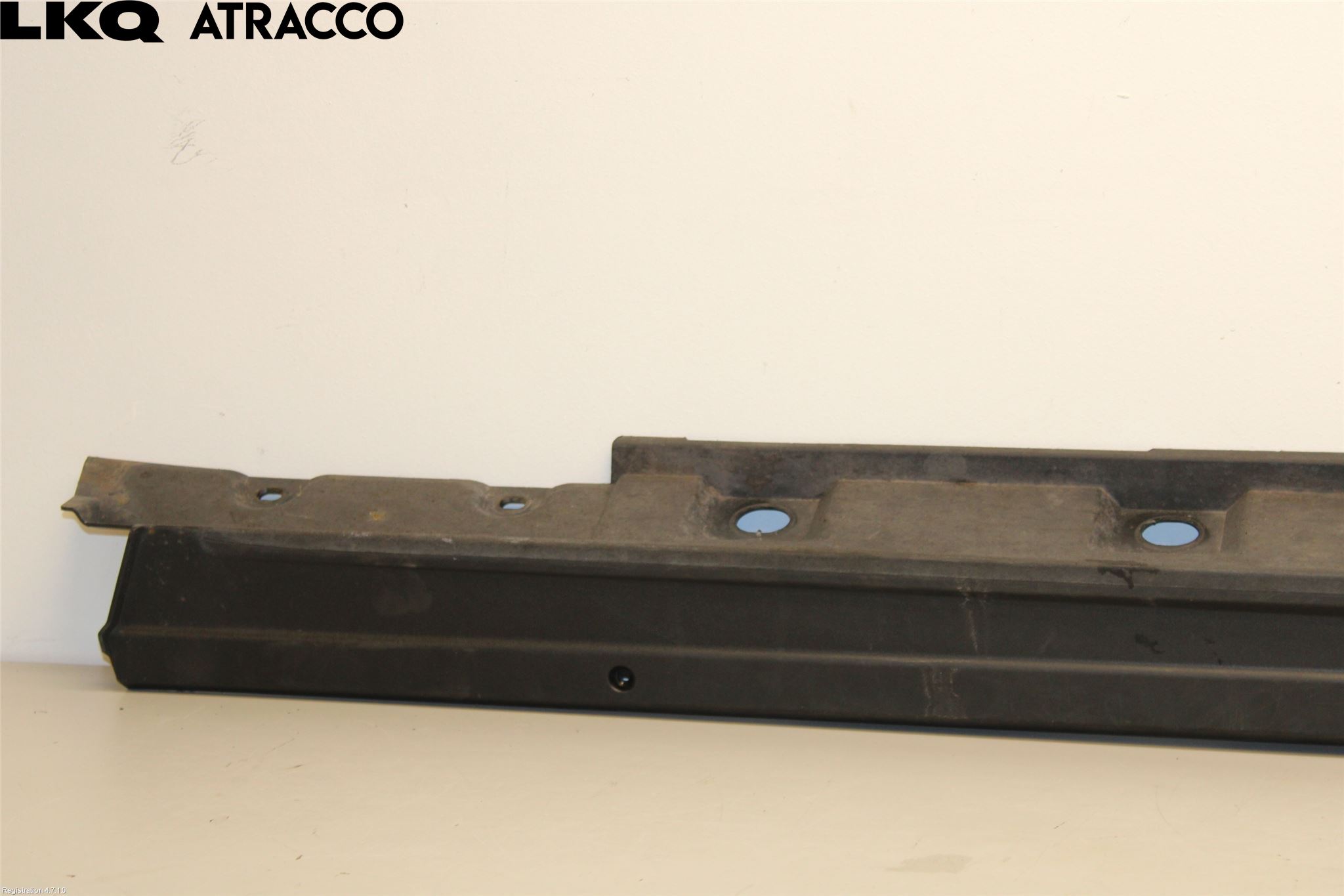 Toyota RAV4 19- Kanalskjørt Høyre