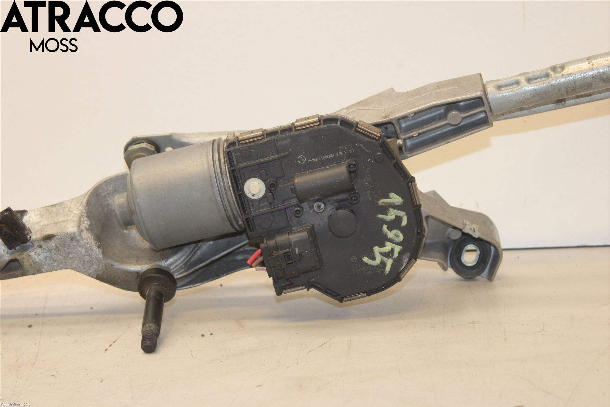 Mercedes-Benz MB C-KLASS (W204) 07-15 Viskermotor Frontrute