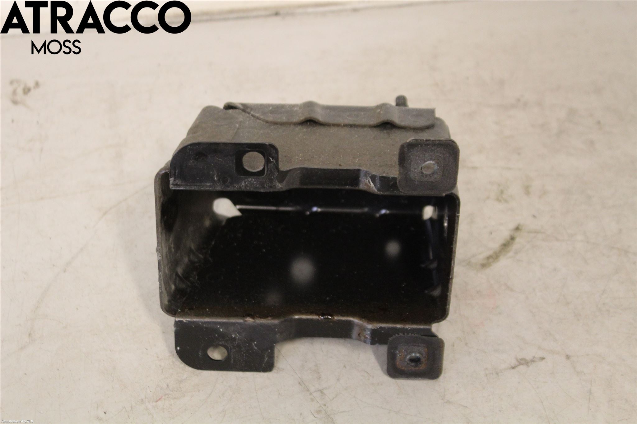 Nissan LEAF 18- Støtfanger Bak Feste