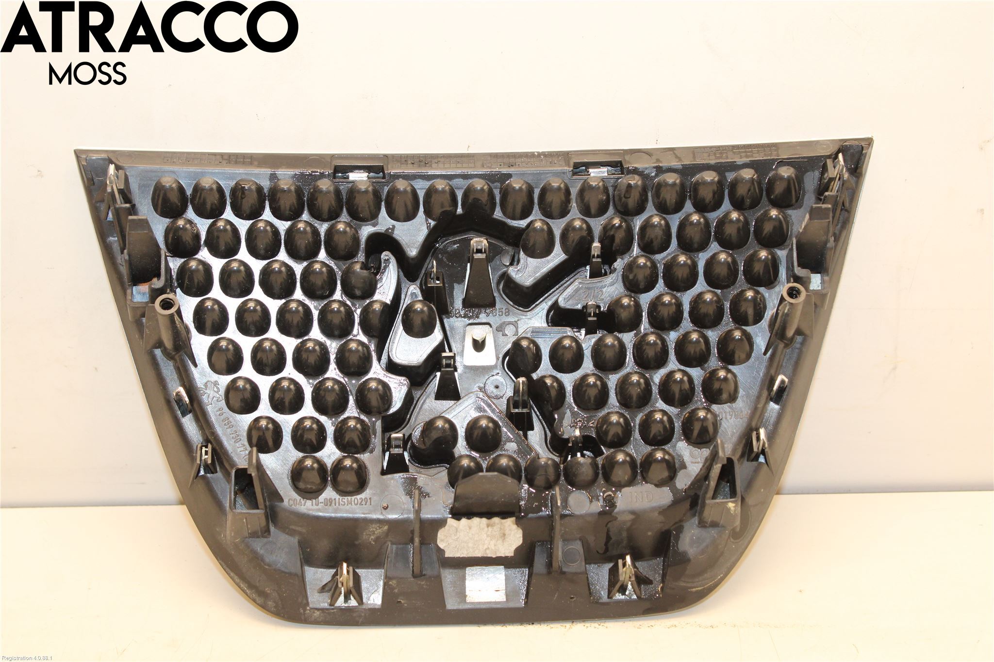 Peugeot 3008 09-16 Emblem