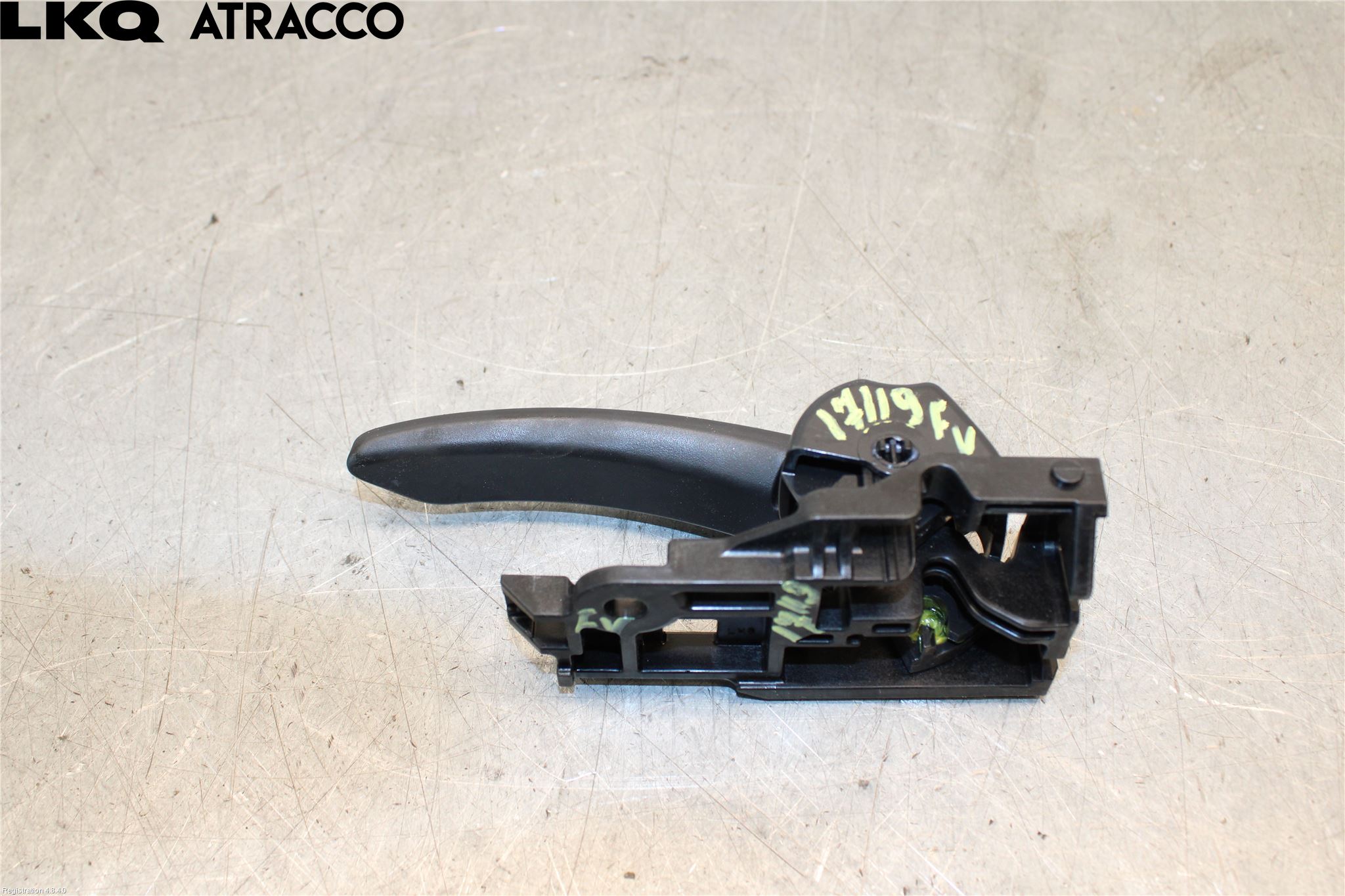 Toyota bZ4X EA10 22- Dørhandtak Ytre Venstre