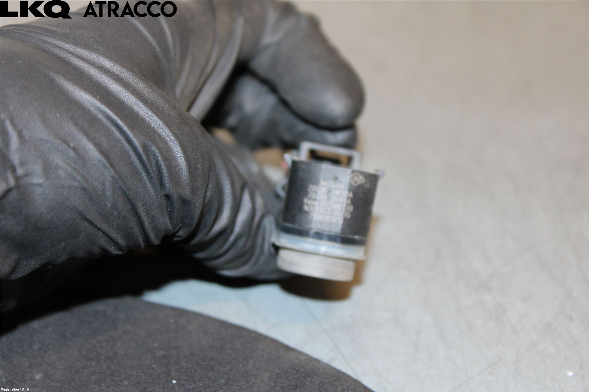 Nissan LEAF 18- Sensor Parkering Front