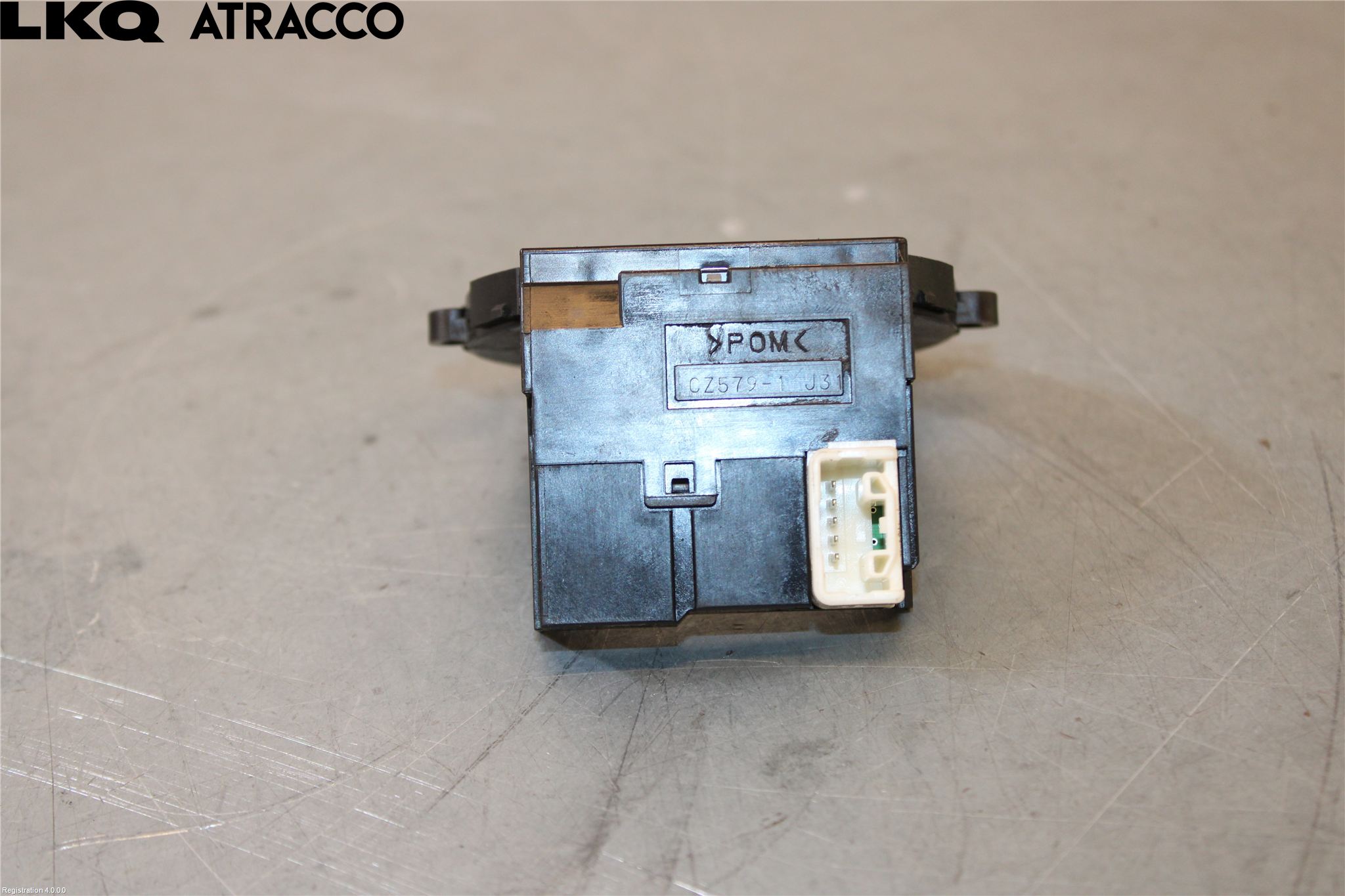Toyota YARIS XP130 12-14 Rattaksel Vinkelaksel