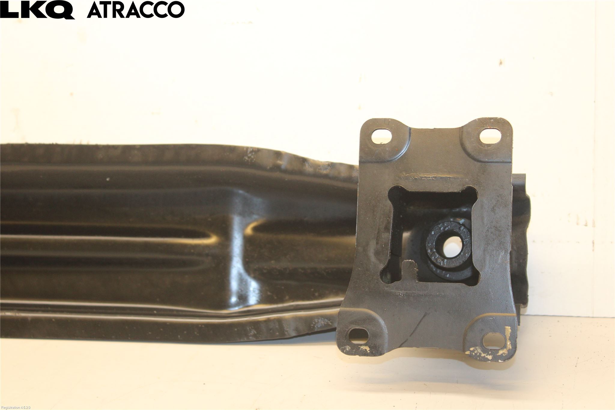 Volkswagen VW GOLF / E-GOLF VII 13-20 Støtfanger Bak Bjelke