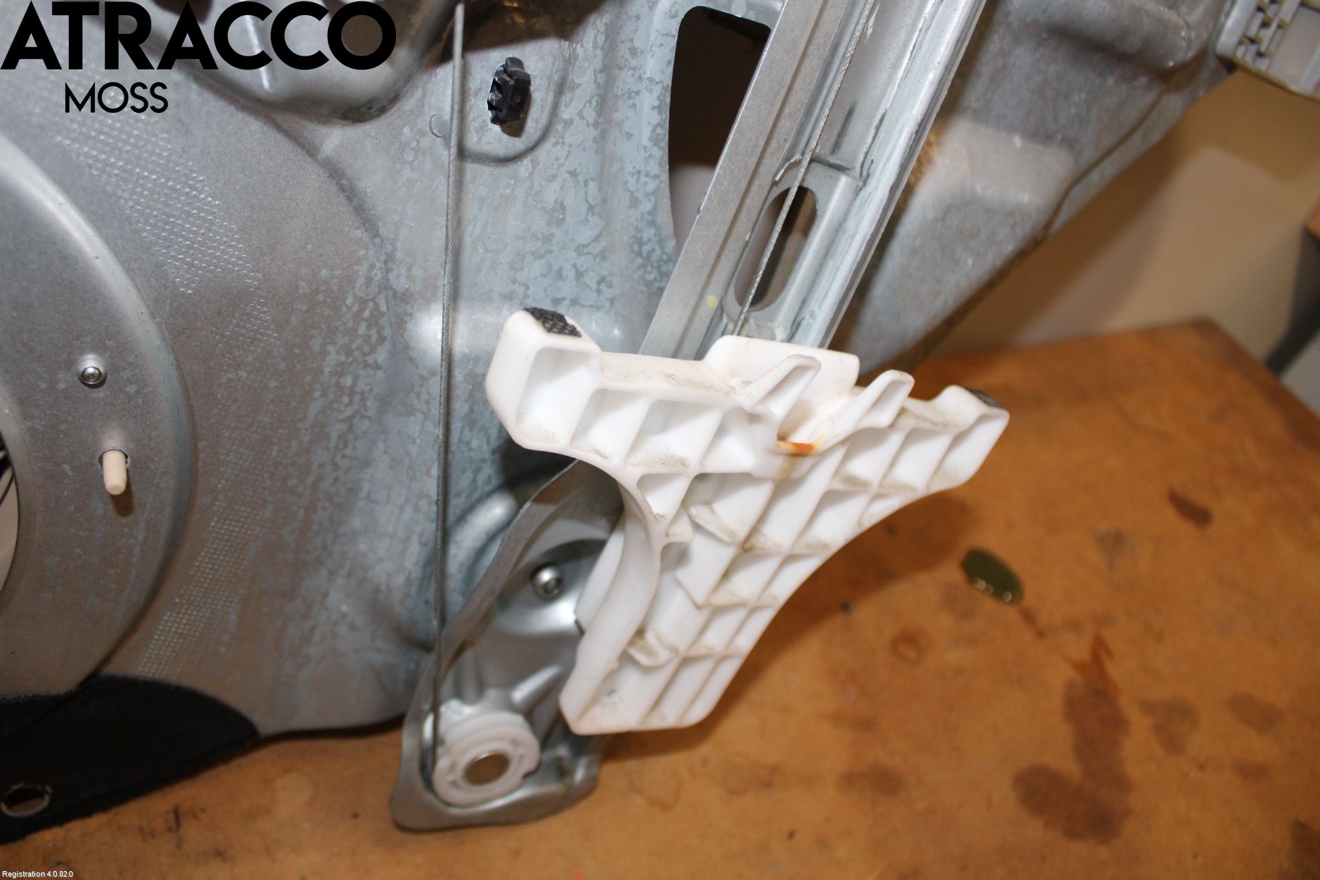 Kia SPORTAGE (SL) 11-15 Vindusheis