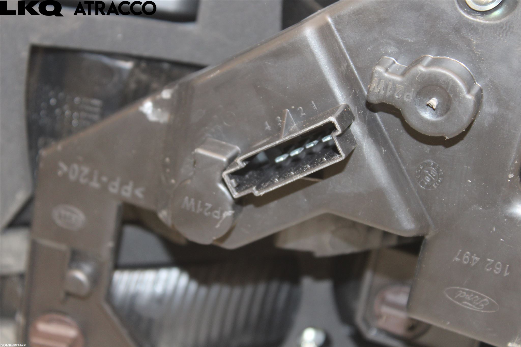 Ford GALAXY 06-15 Baklykt Venstre  På Luke(Indre