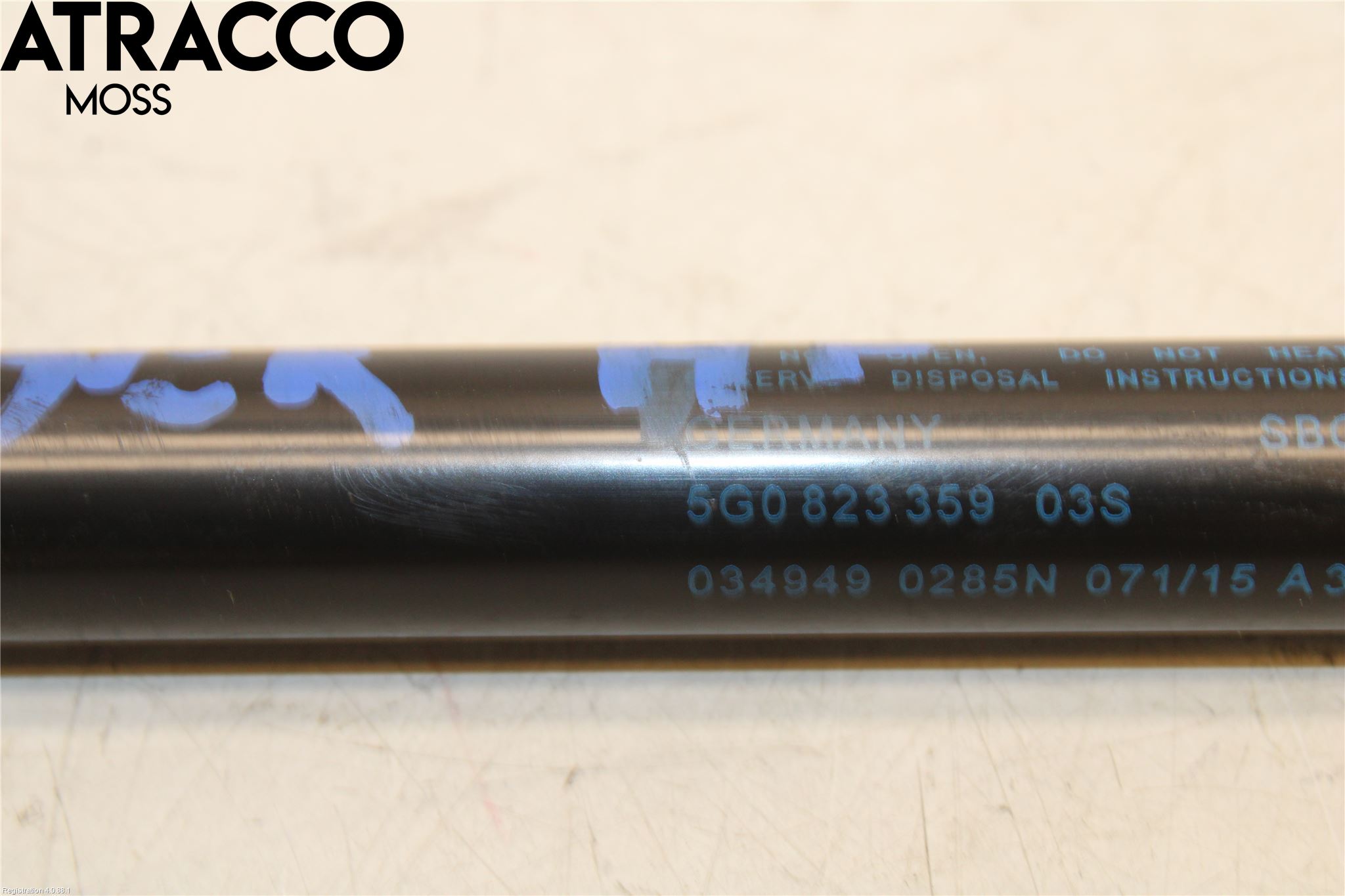 Volkswagen VW GOLF / E-GOLF VII 13-20 Panser Demper-Gassfjær