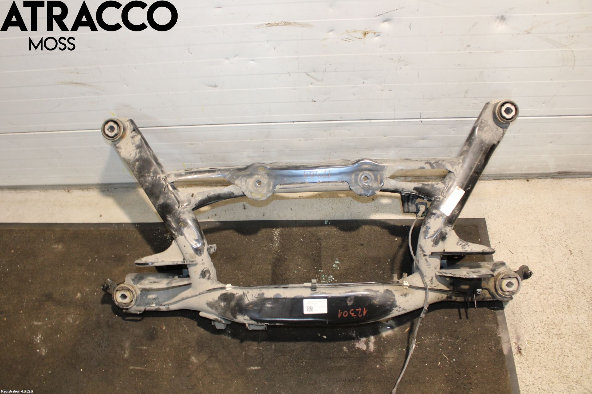 Skoda OCTAVIA (5E) 13-20 Bakaksel Feste Travers-Ramme