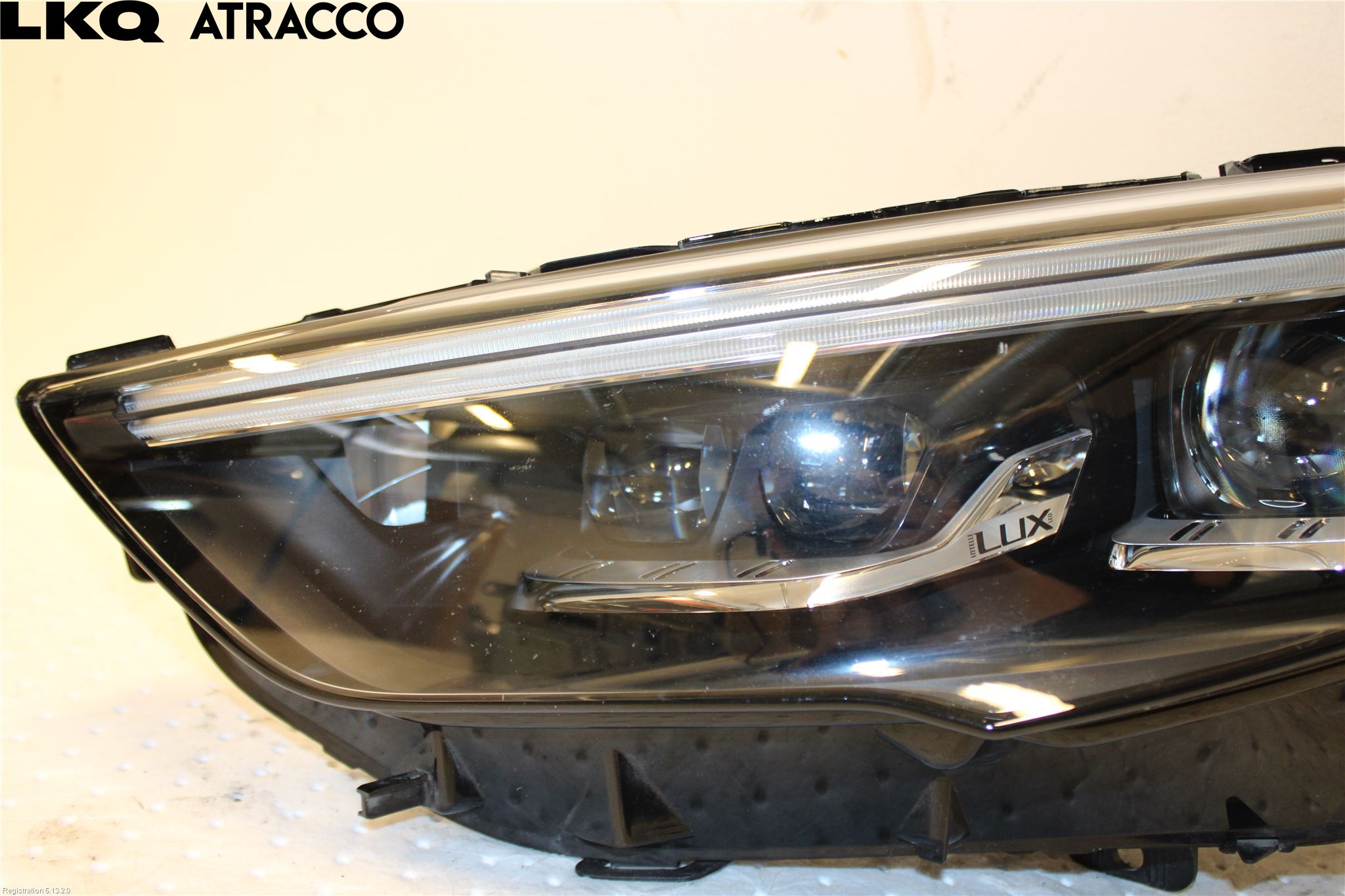 Opel INSIGNIA 17- Frontlykt Venstre