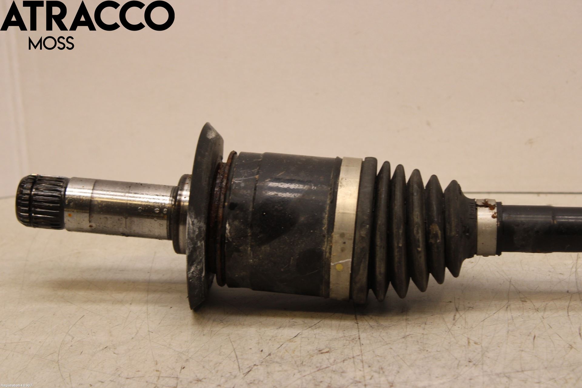 BMW X1 F48 15-22 Drivaksel Bak Kompl Venstre