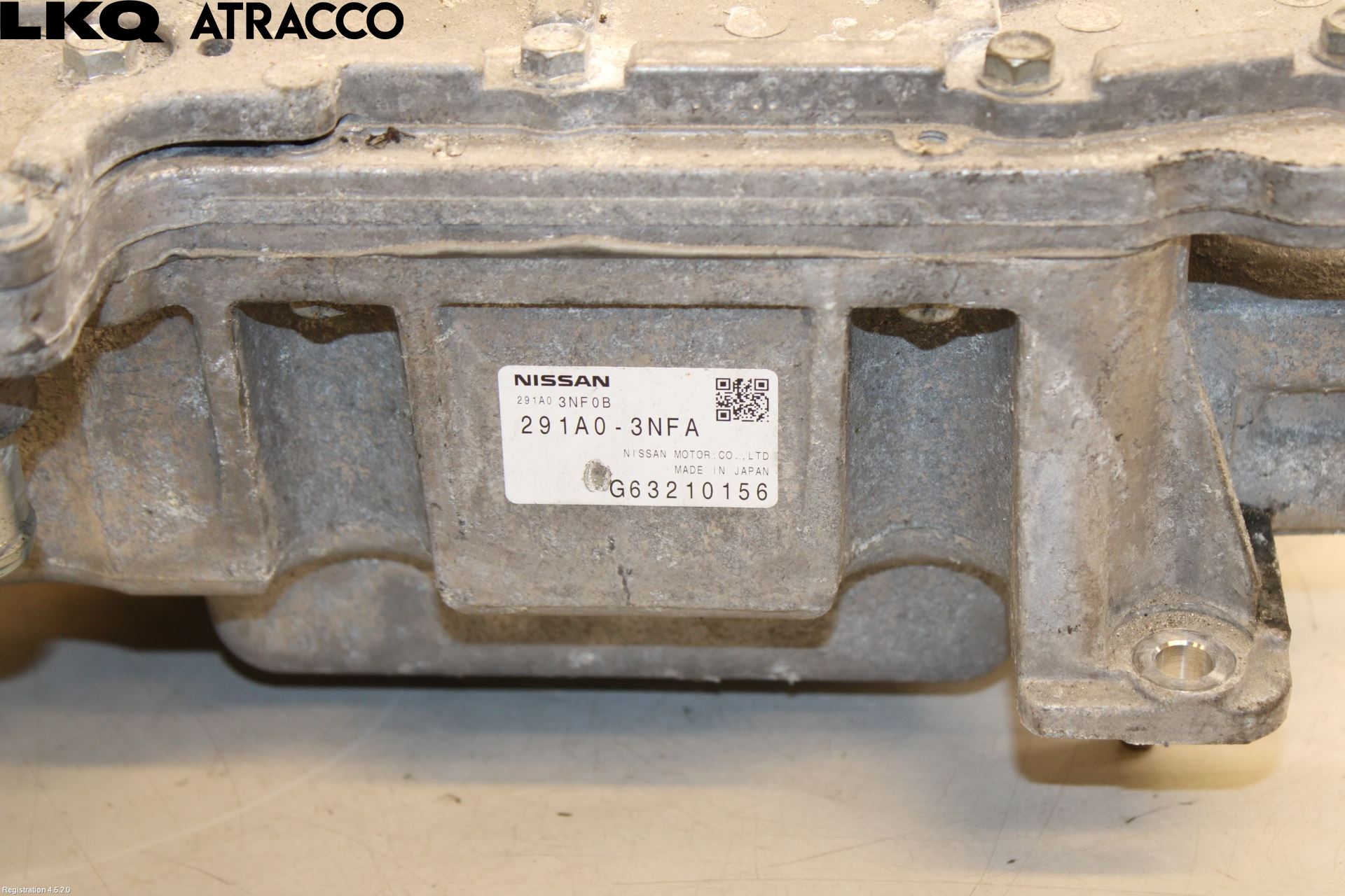 Nissan LEAF 11-17 Inverter 12-)220V