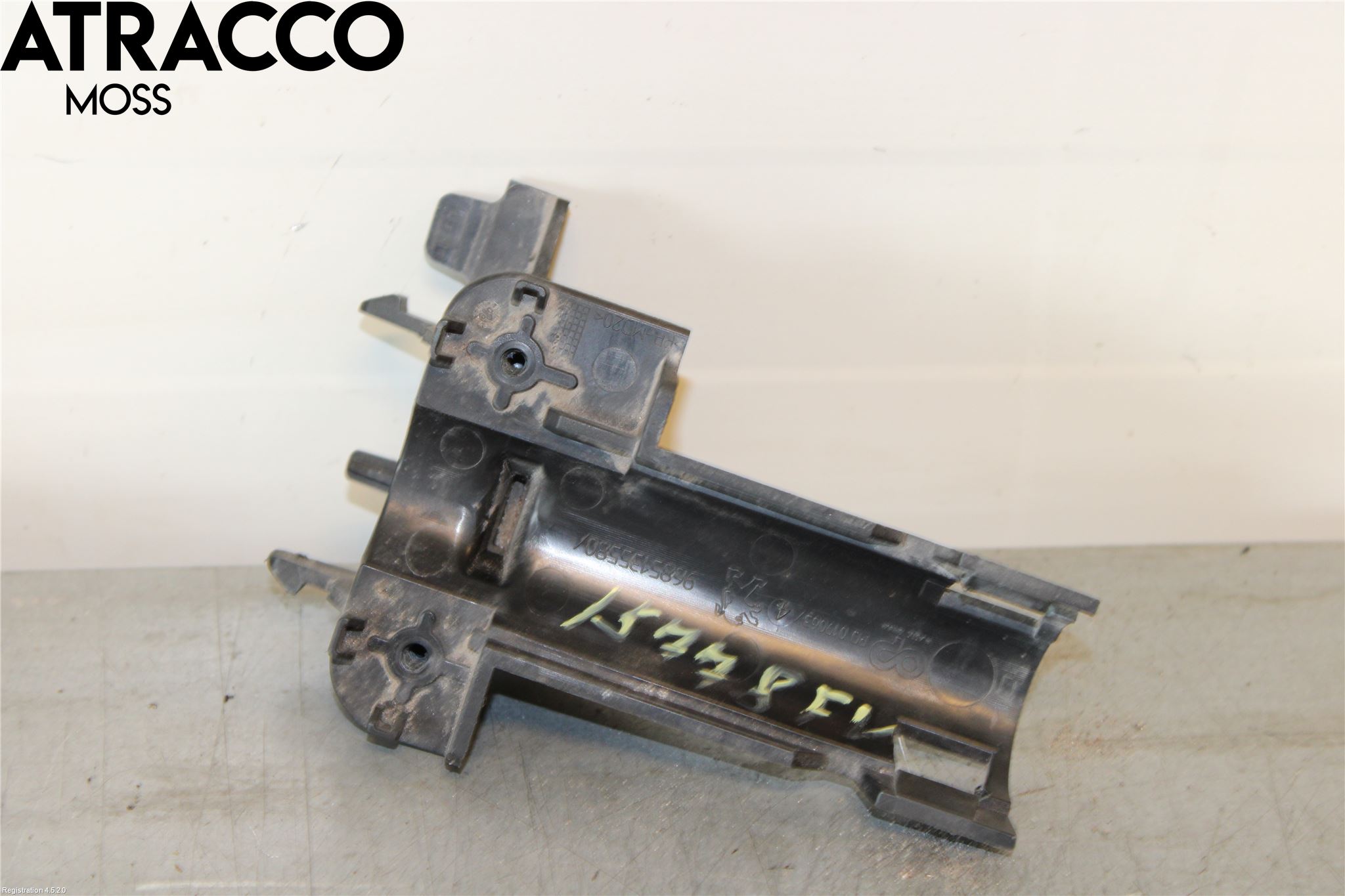 Peugeot 3008 09-16 Støtfanger Foran Feste