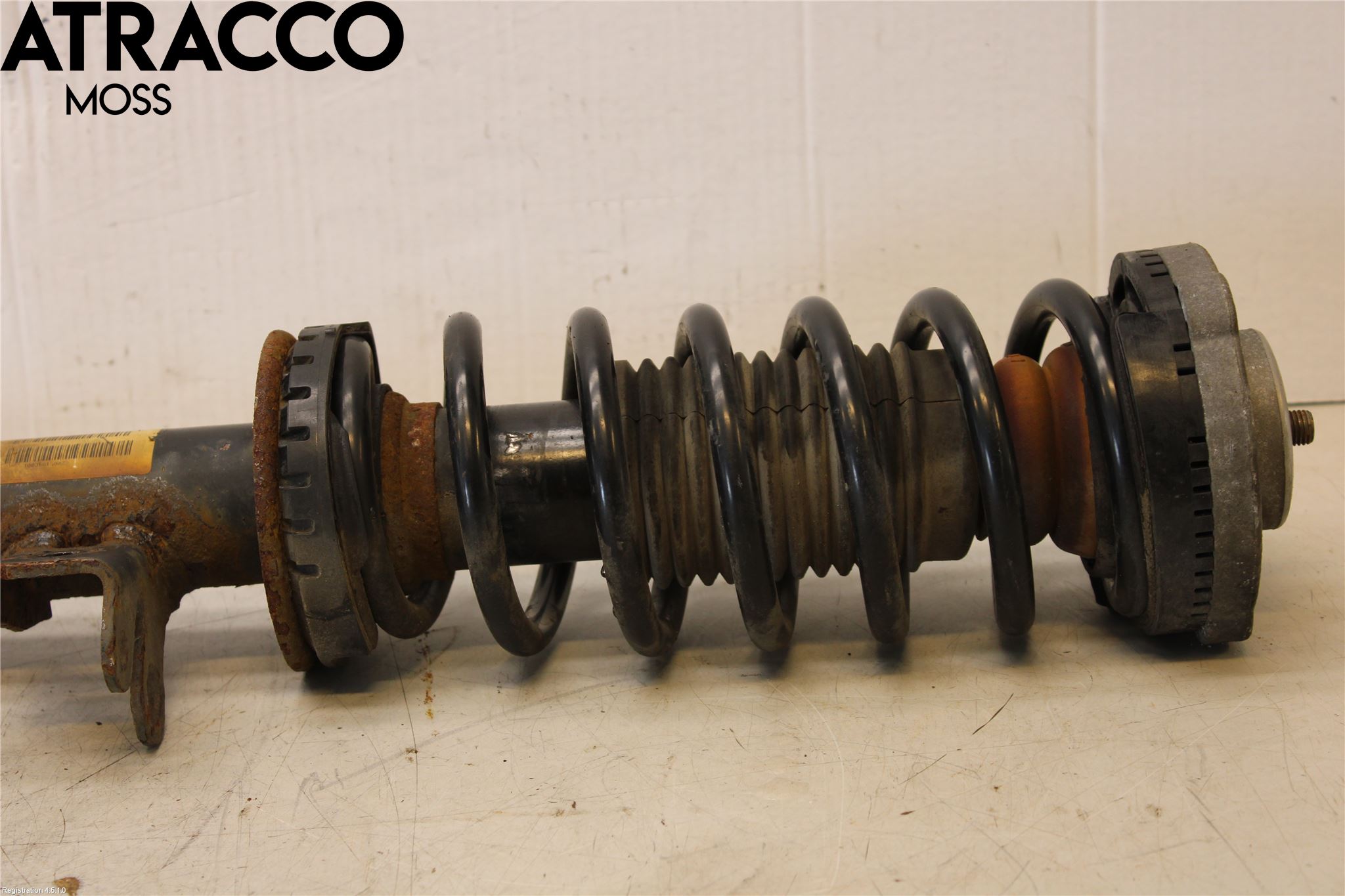 BMW 5 F10/F11/F18 09-17 Fjærbein Foran Venstre