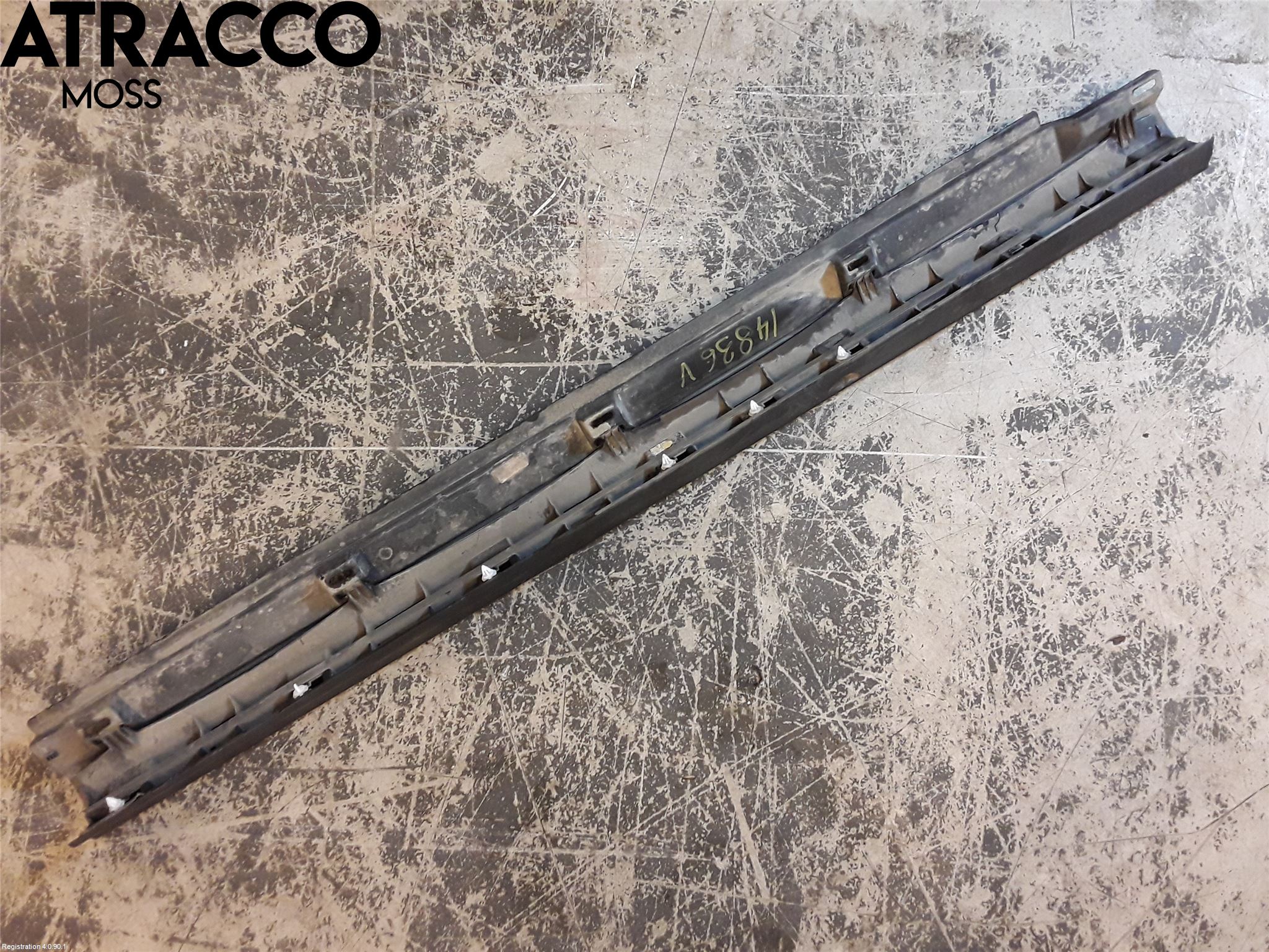 Volkswagen VW PASSAT 11-14 Kanalskjørt Venstre