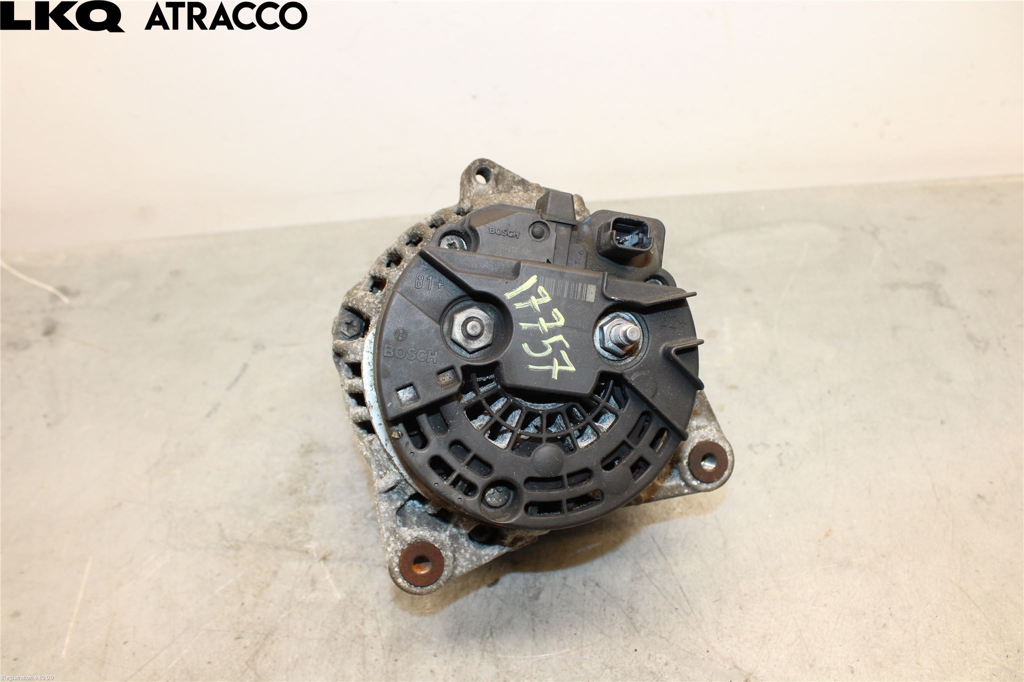 Nissan QASHQAI+2  10-14 Dynamo