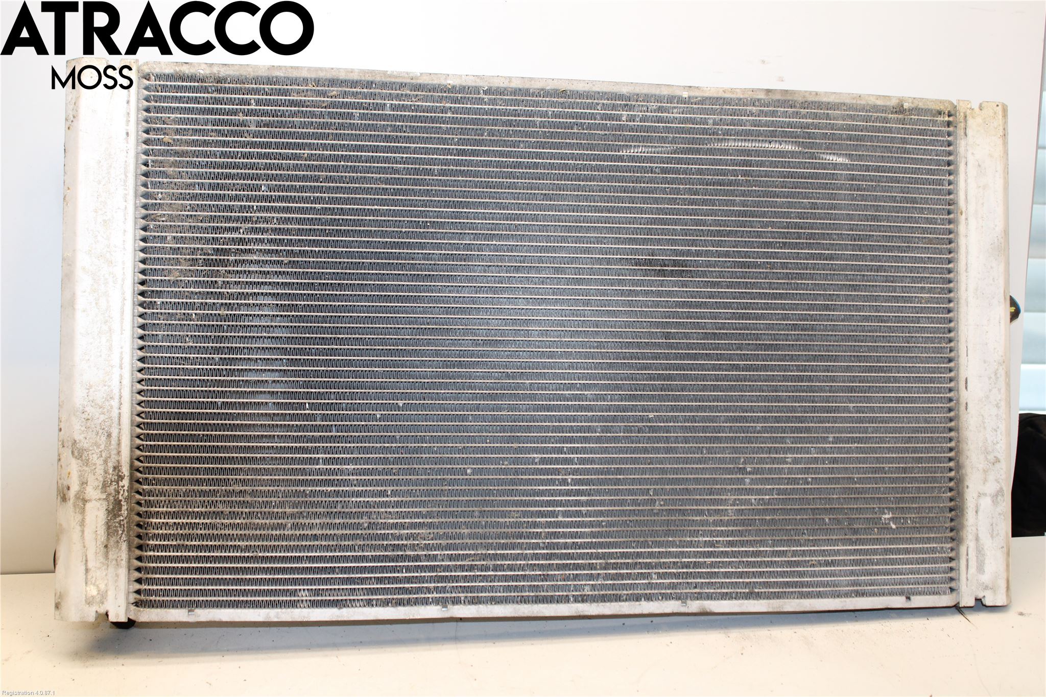 BMW 5 E60/61 Sed/Tou 02-10 Radiator Automat