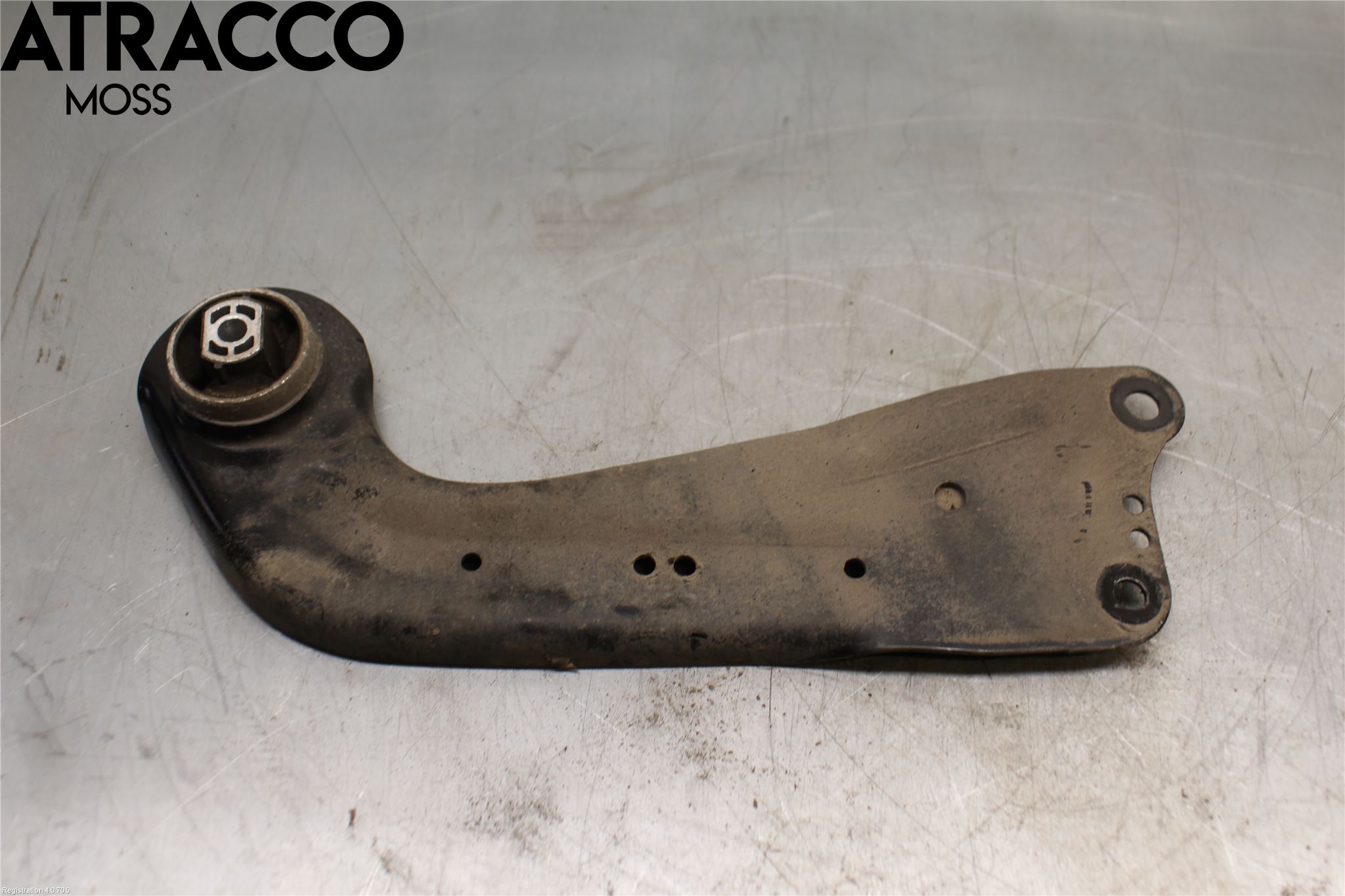 Volkswagen VW T-ROC 18- Bærearm Bak Venstre