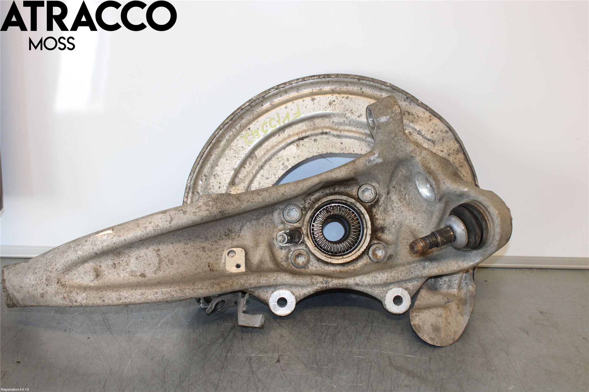 BMW 5 G30/G31/F90 17-23 Spindel Vf