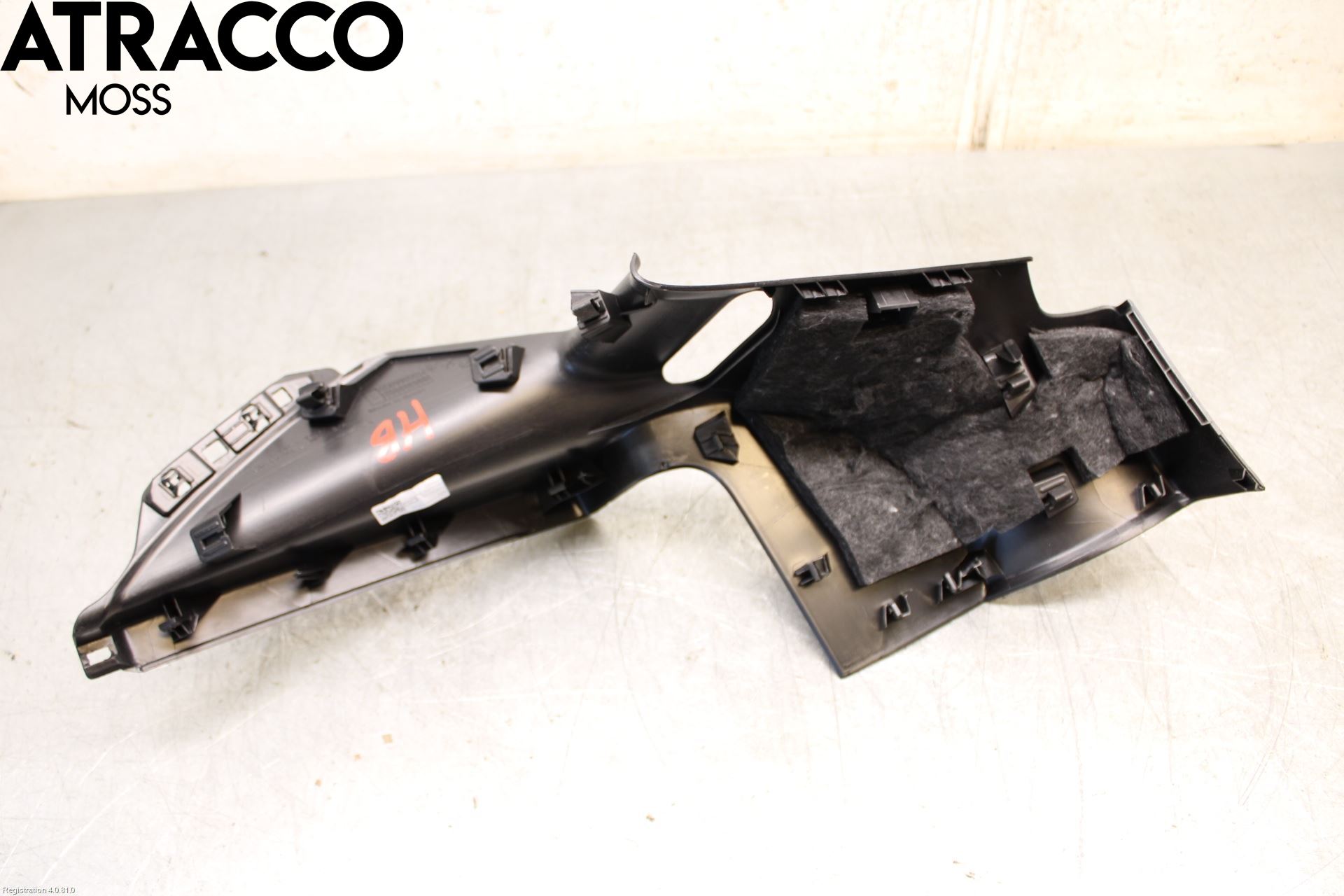 Porsche TAYCAN 20- Innr Deksel A-B-C Stolpe