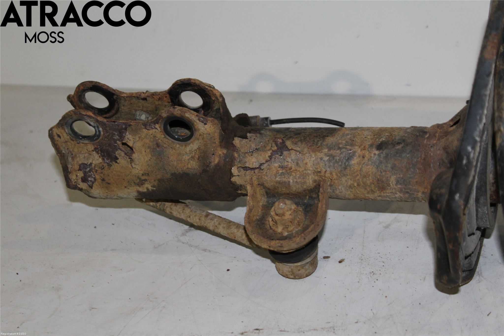 Toyota RAV4 13-18 Fjærbein Foran Venstre