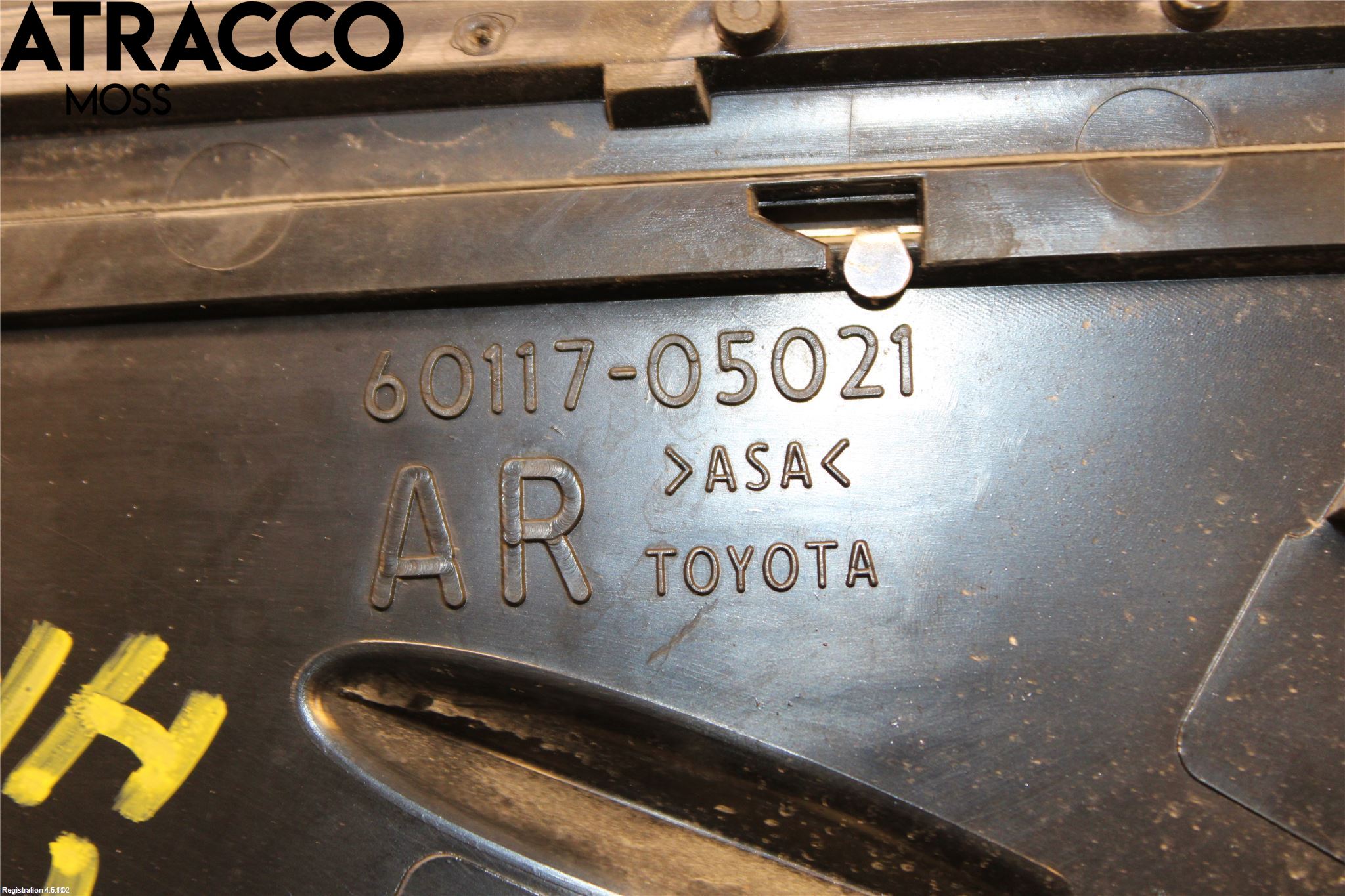 Toyota AVENSIS 09-15 List Høyre Side