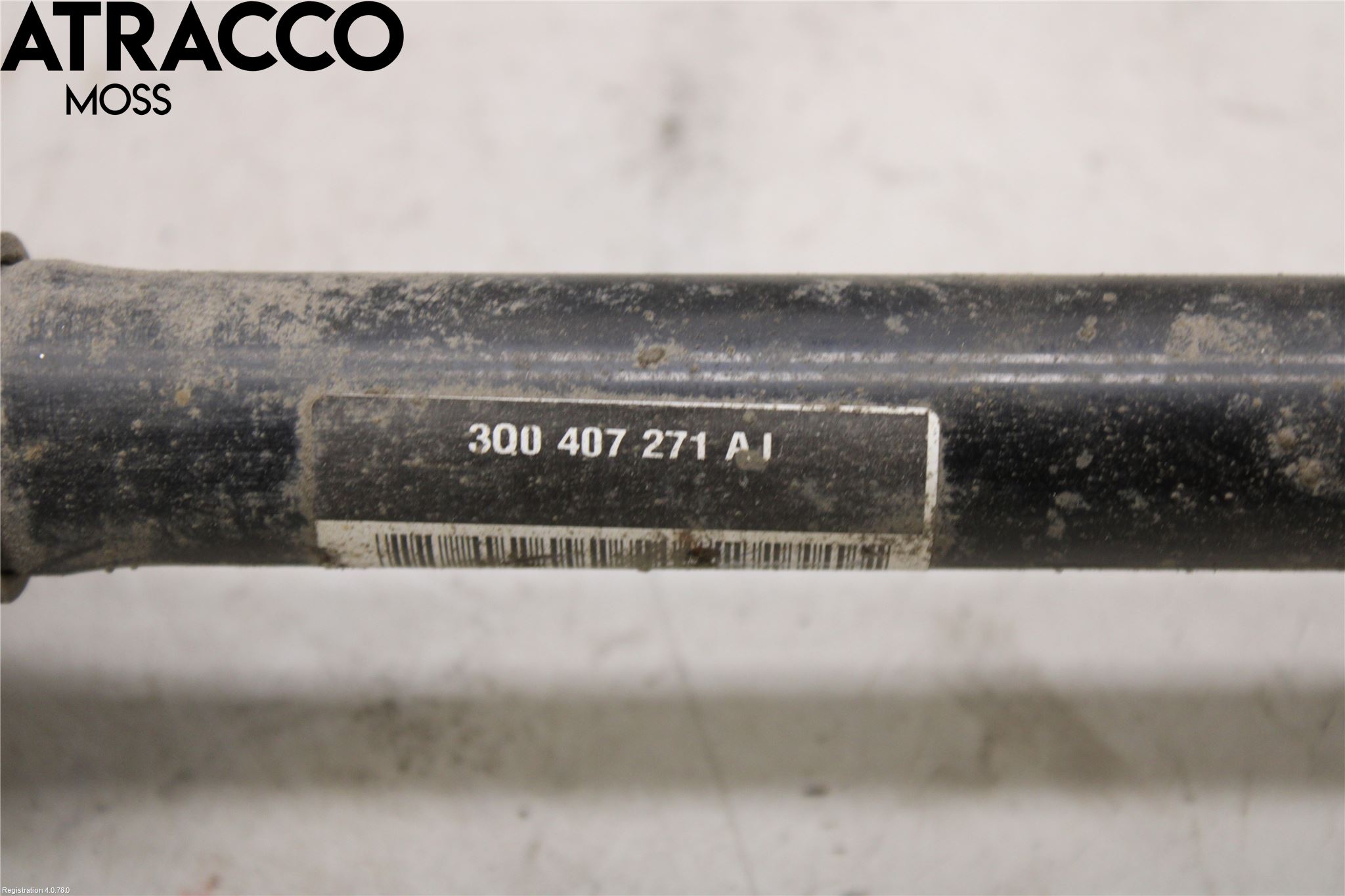 Volkswagen VW PASSAT 15-19 Drivaksel Foran Kompl Venstre