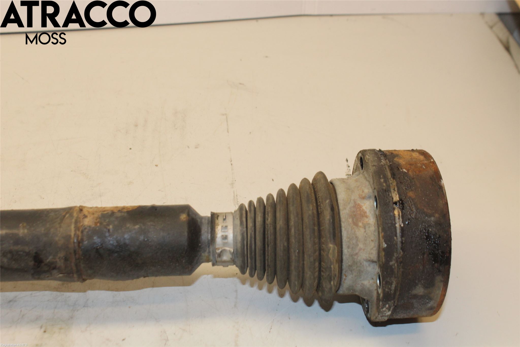 Audi A3/S3 05-13 Drivaksel Foran Kompl Høyre