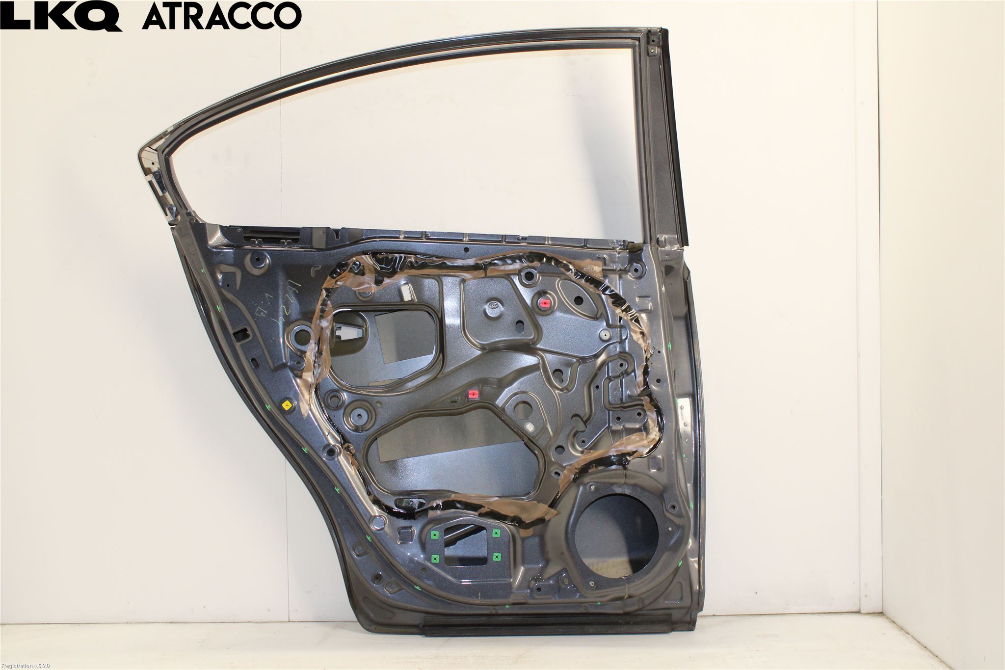 Toyota AVENSIS 09-15 Dør 4D Bak Venstre