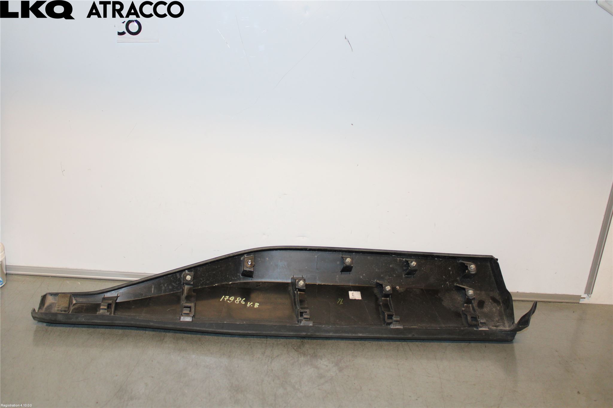 Toyota bZ4X EA10 22- List Venstre Side