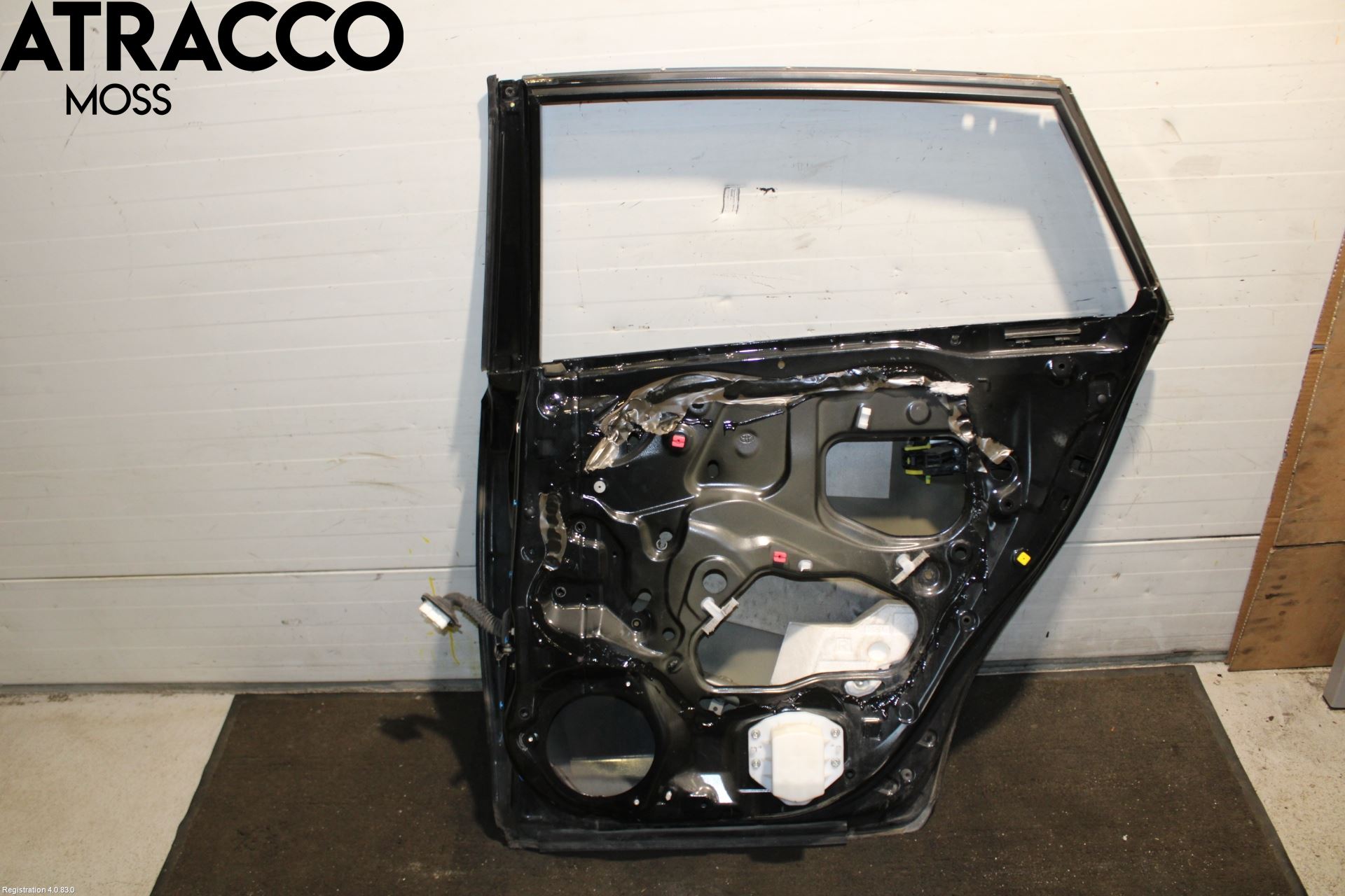 Toyota AVENSIS 09-15 Dør 4D Bak Høyre