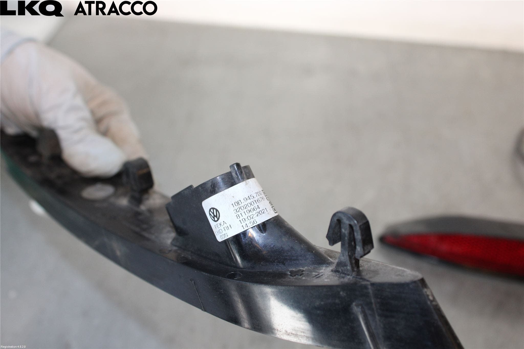 Volkswagen VW ID.3 21- Refleks Bak