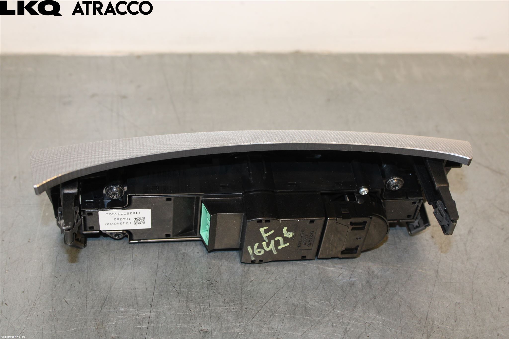 Volvo XC90/RECHARGE 16- Bryter Varsel (Nødblink)