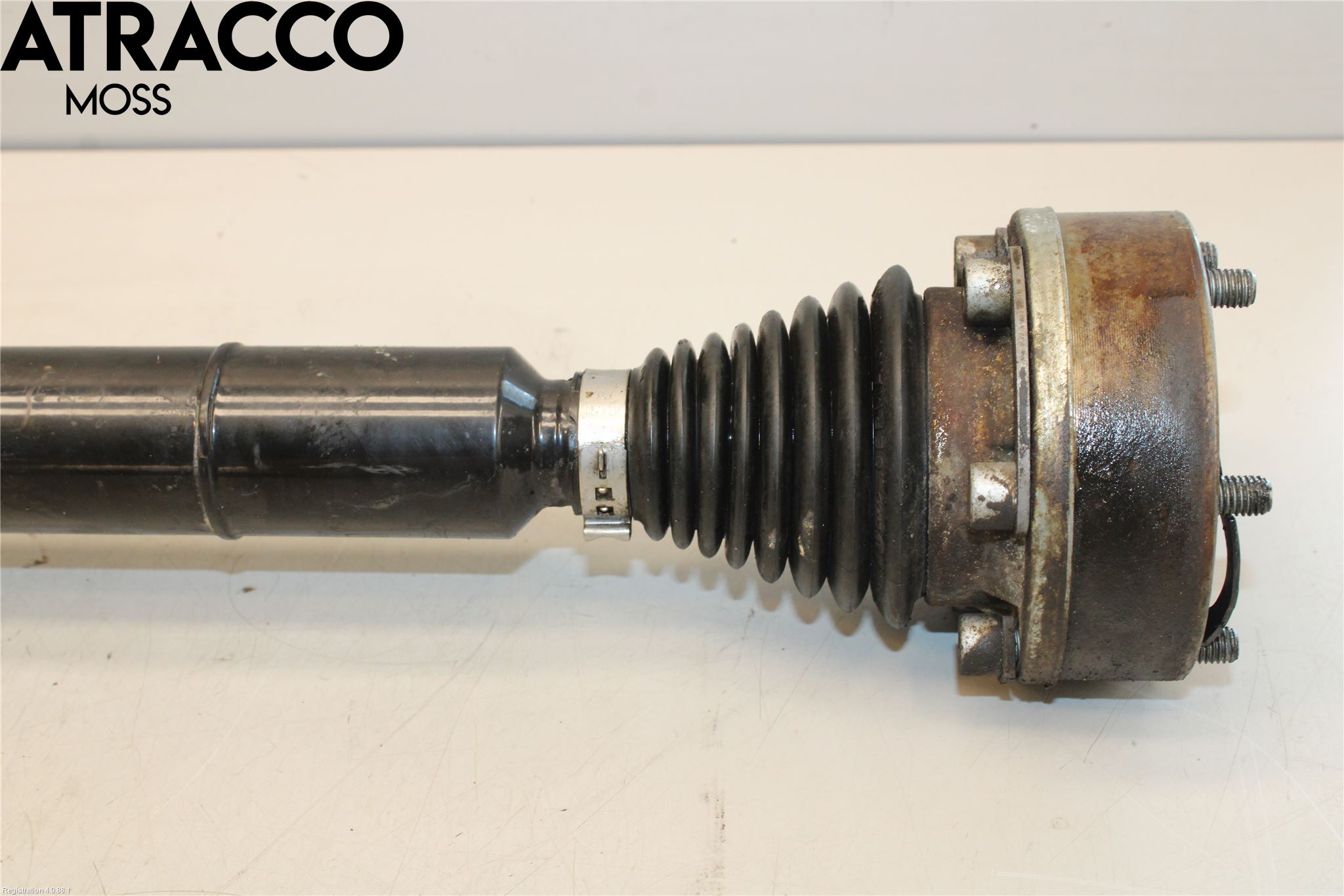 Volkswagen VW GOLF VI 09-13 Drivaksel Foran Kompl Høyre