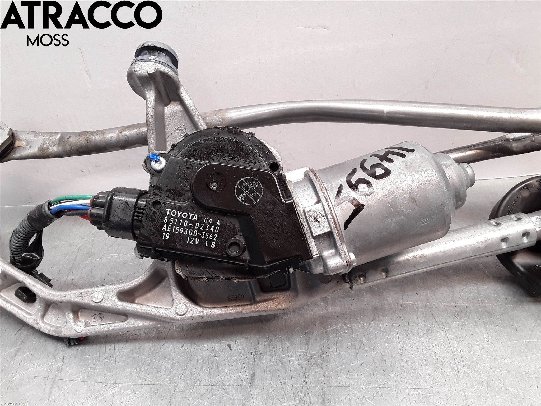 Toyota AURIS 13-19 Viskermotor Frontrute