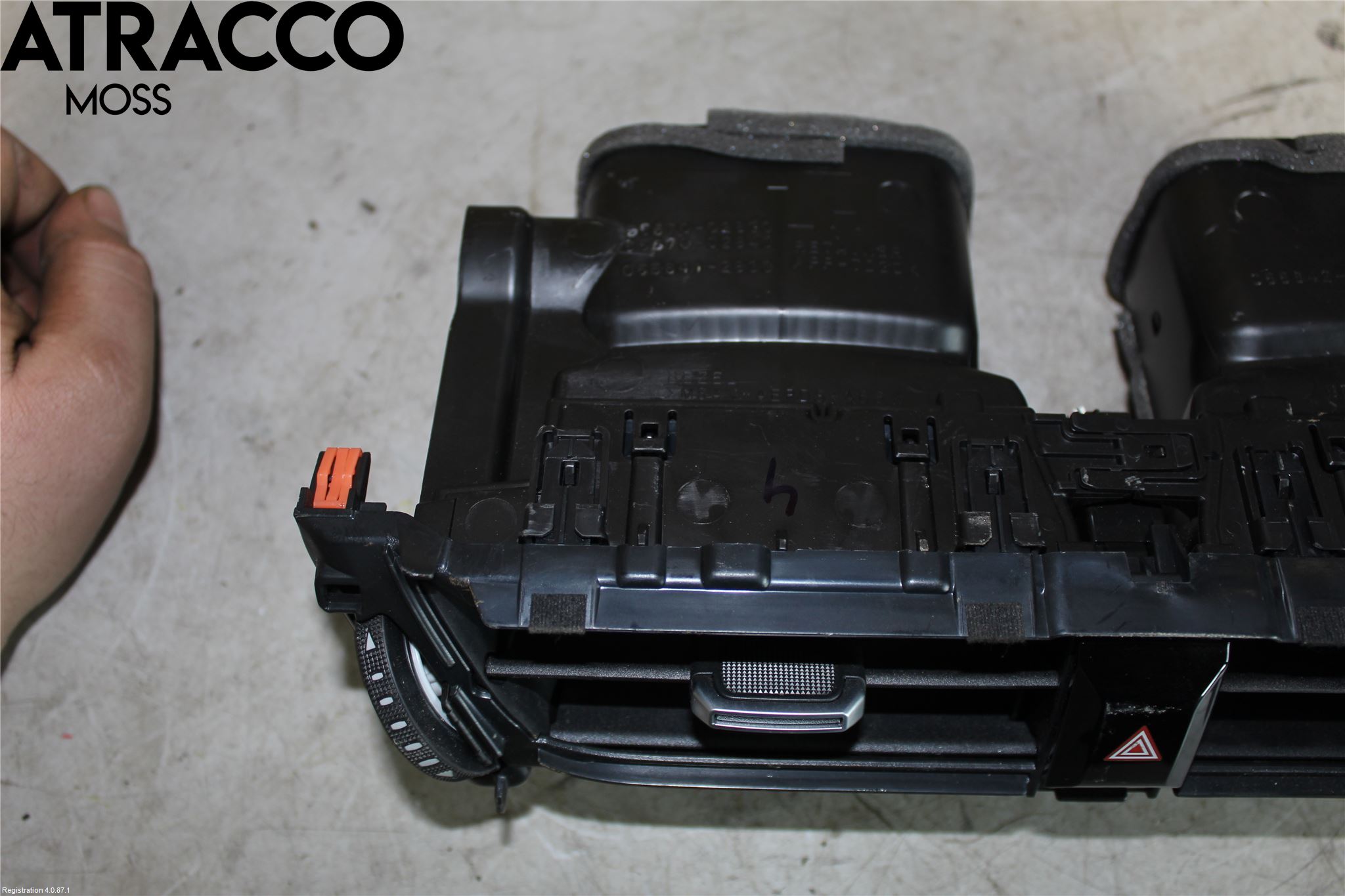 Toyota COROLLA 19- Dashbord Kanal - Dyse